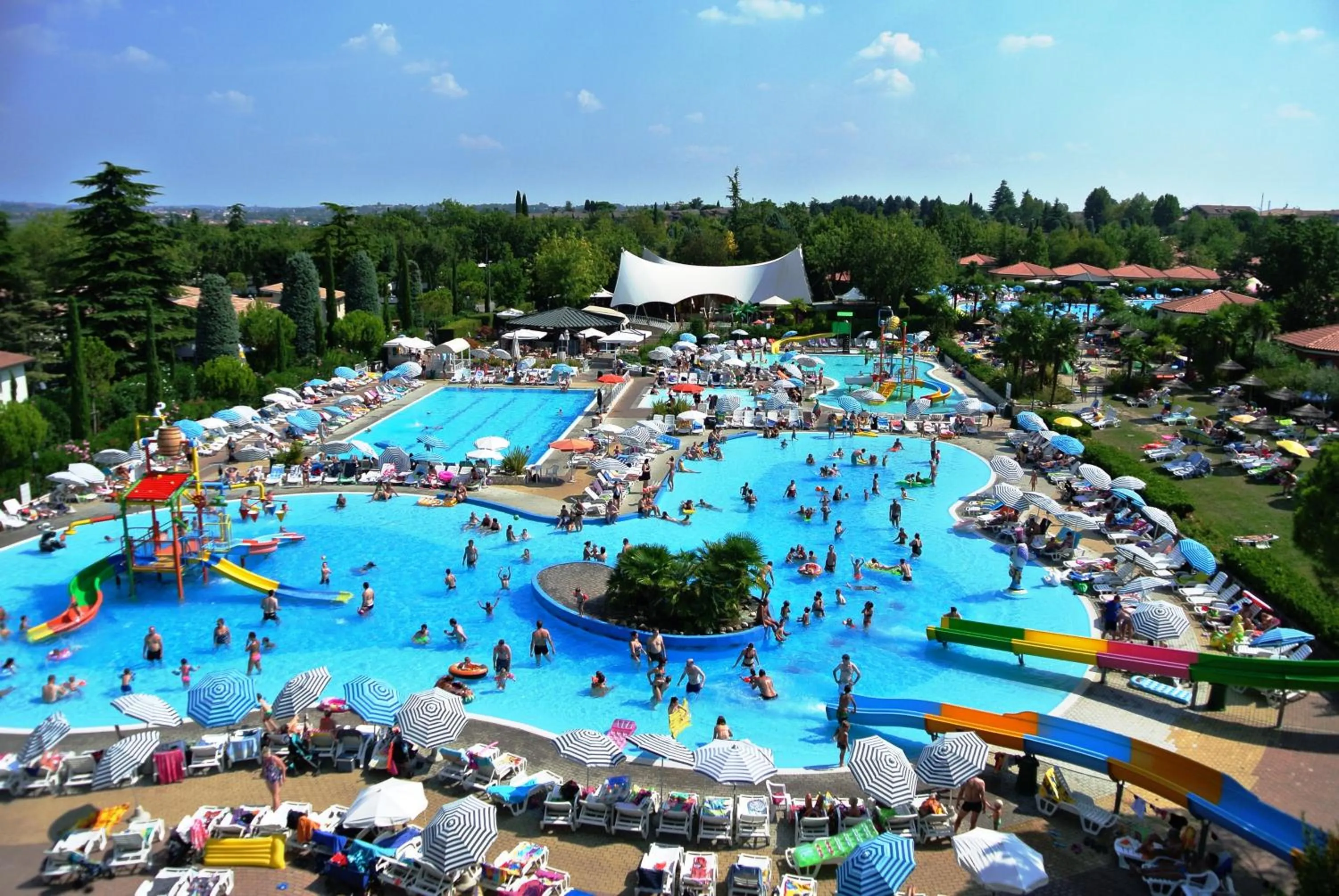 Swimming pool in Camping Bella Italia