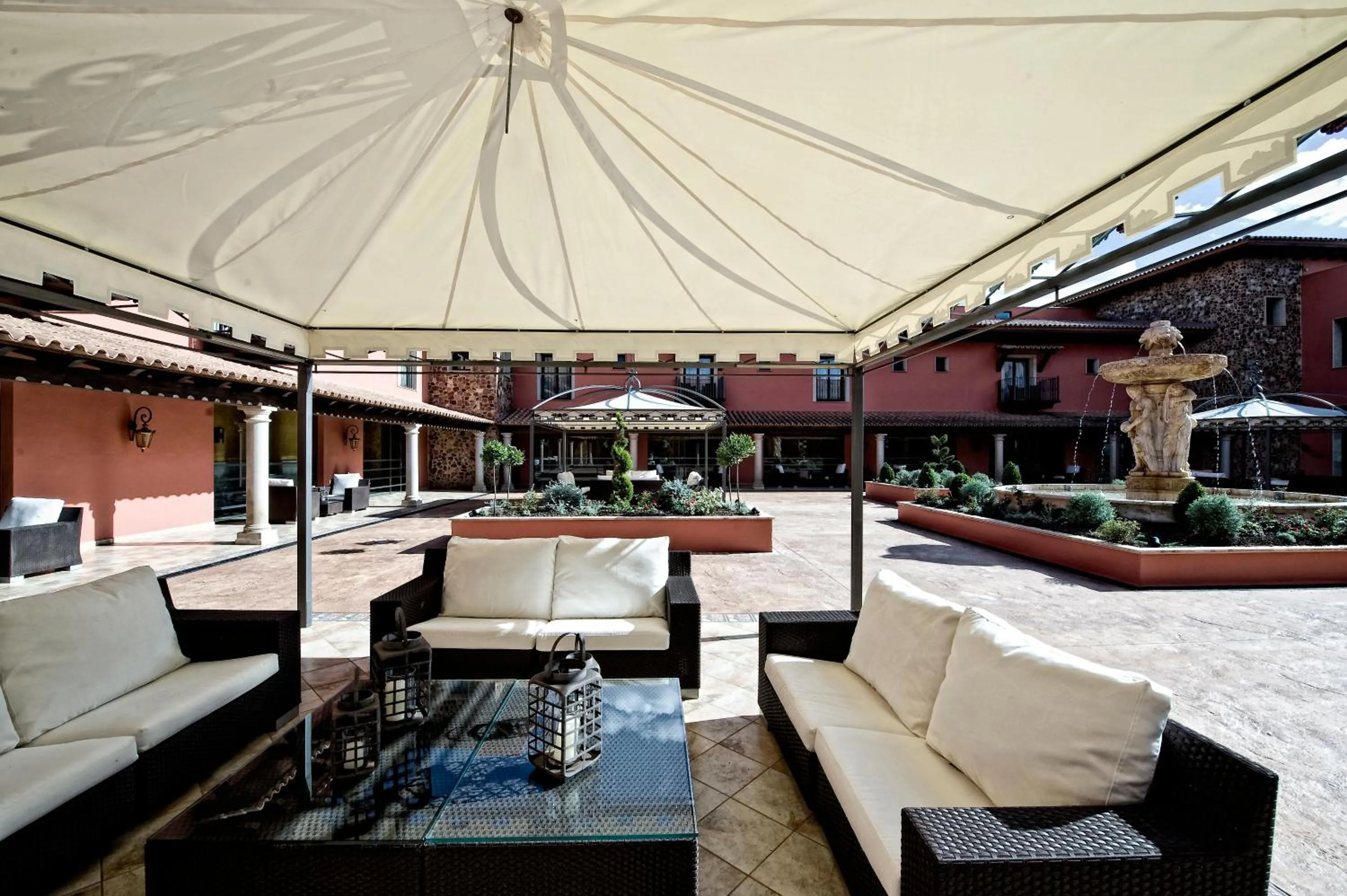 Patio in Hotel La Caminera Club de Campo