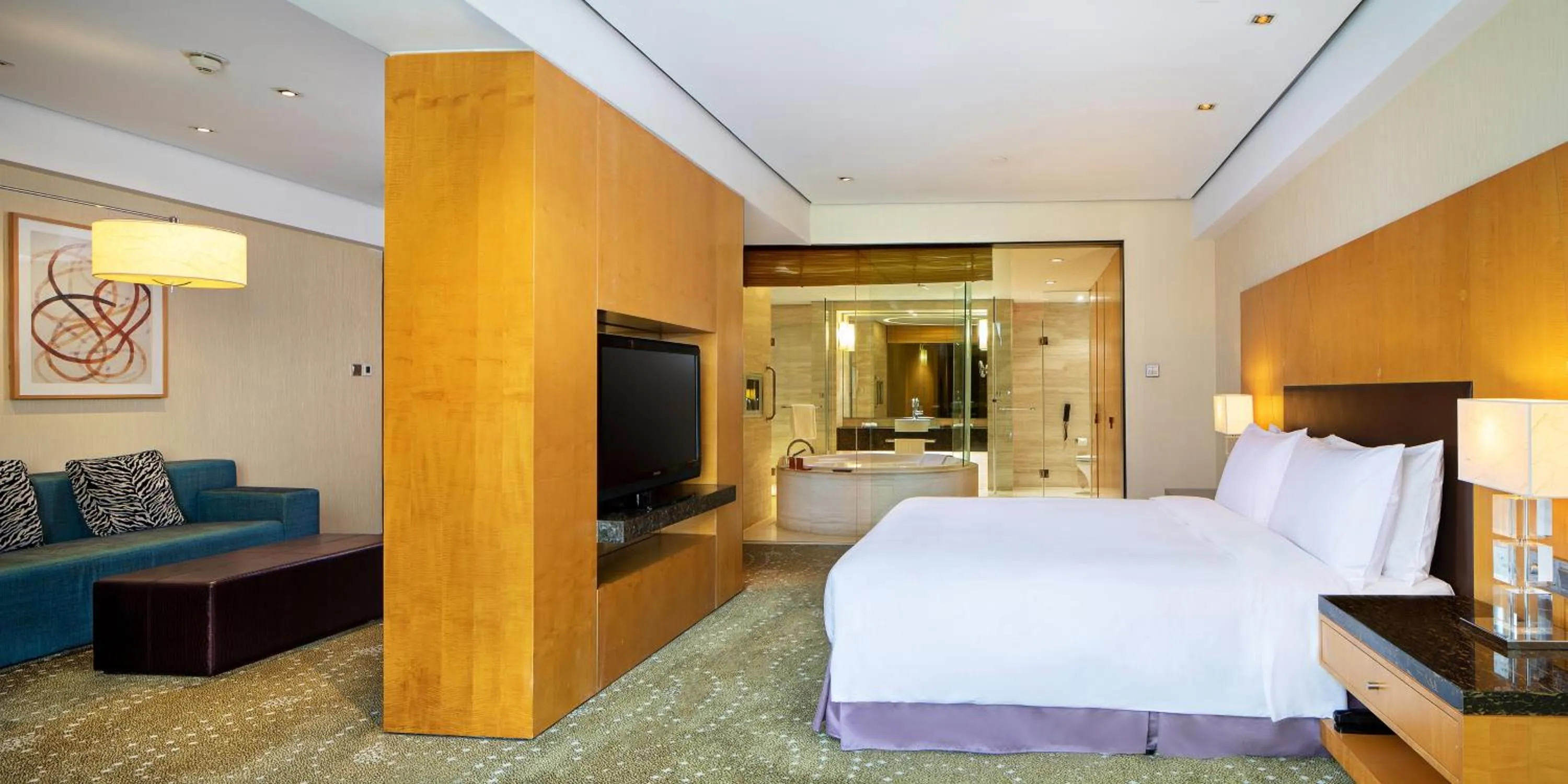 Bedroom, Bed in Crowne Plaza Tianjin Binhai by IHG