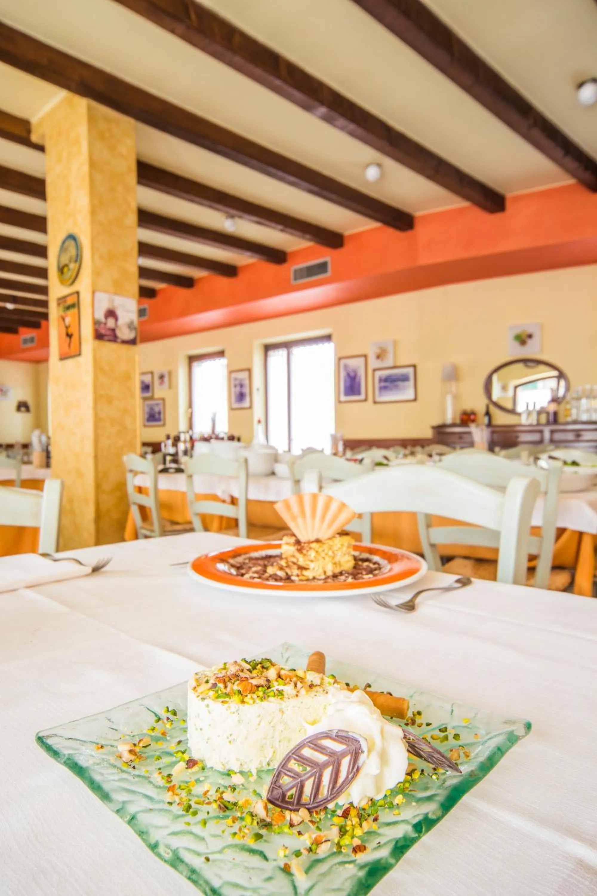 Restaurant/places to eat in Hotel Antichi Cortili