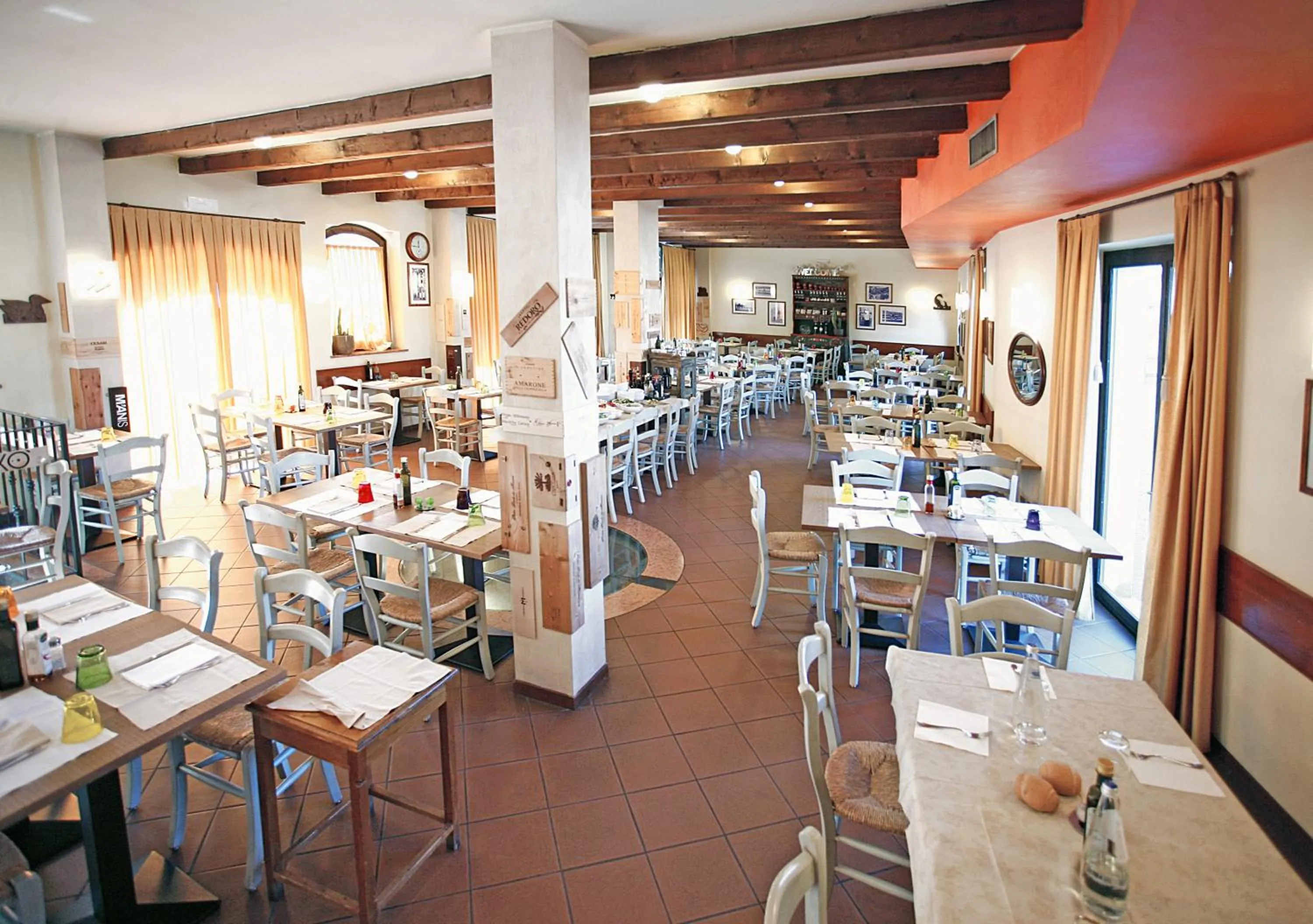 Restaurant/places to eat in Hotel Antichi Cortili