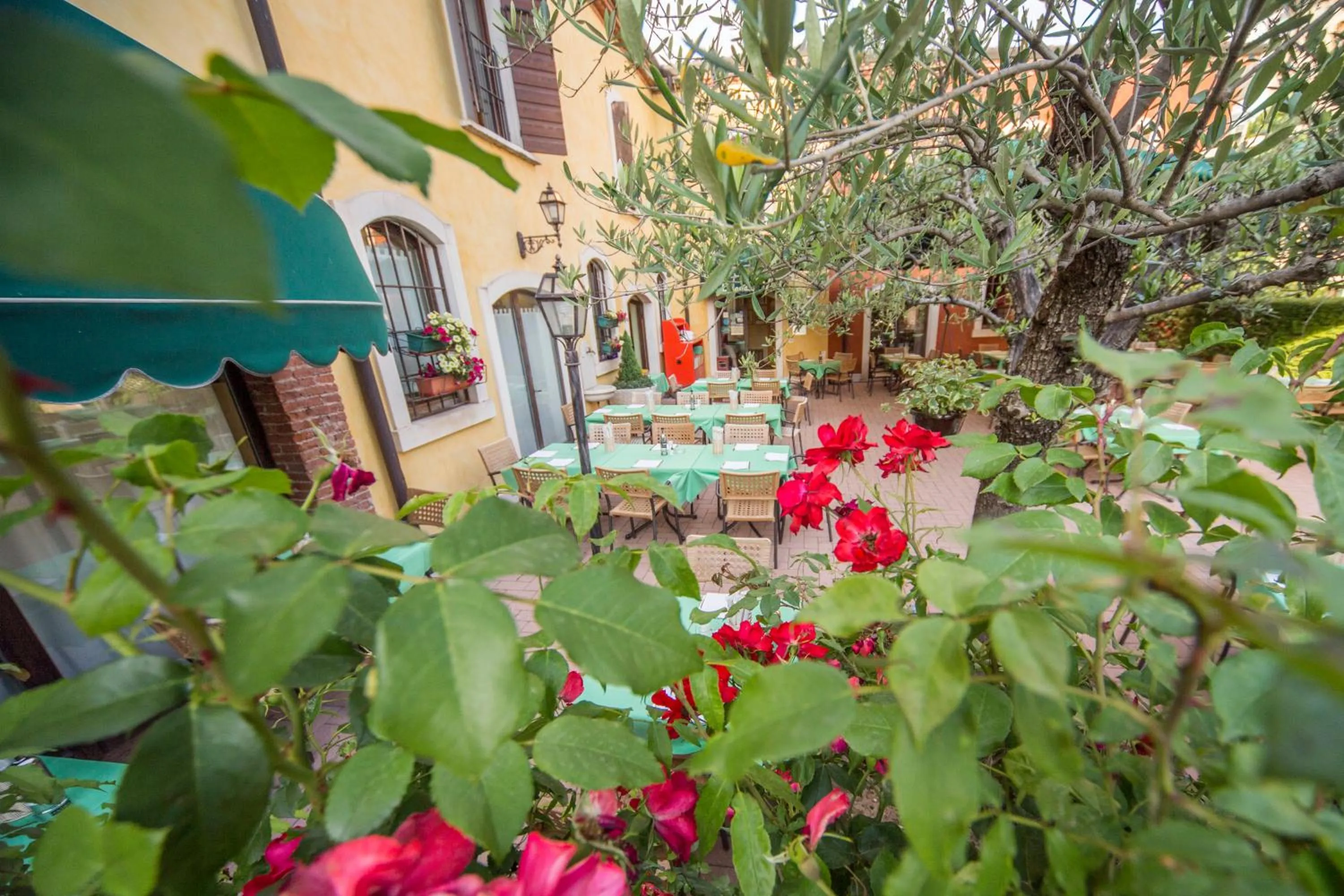 Facade/entrance in Hotel Antichi Cortili