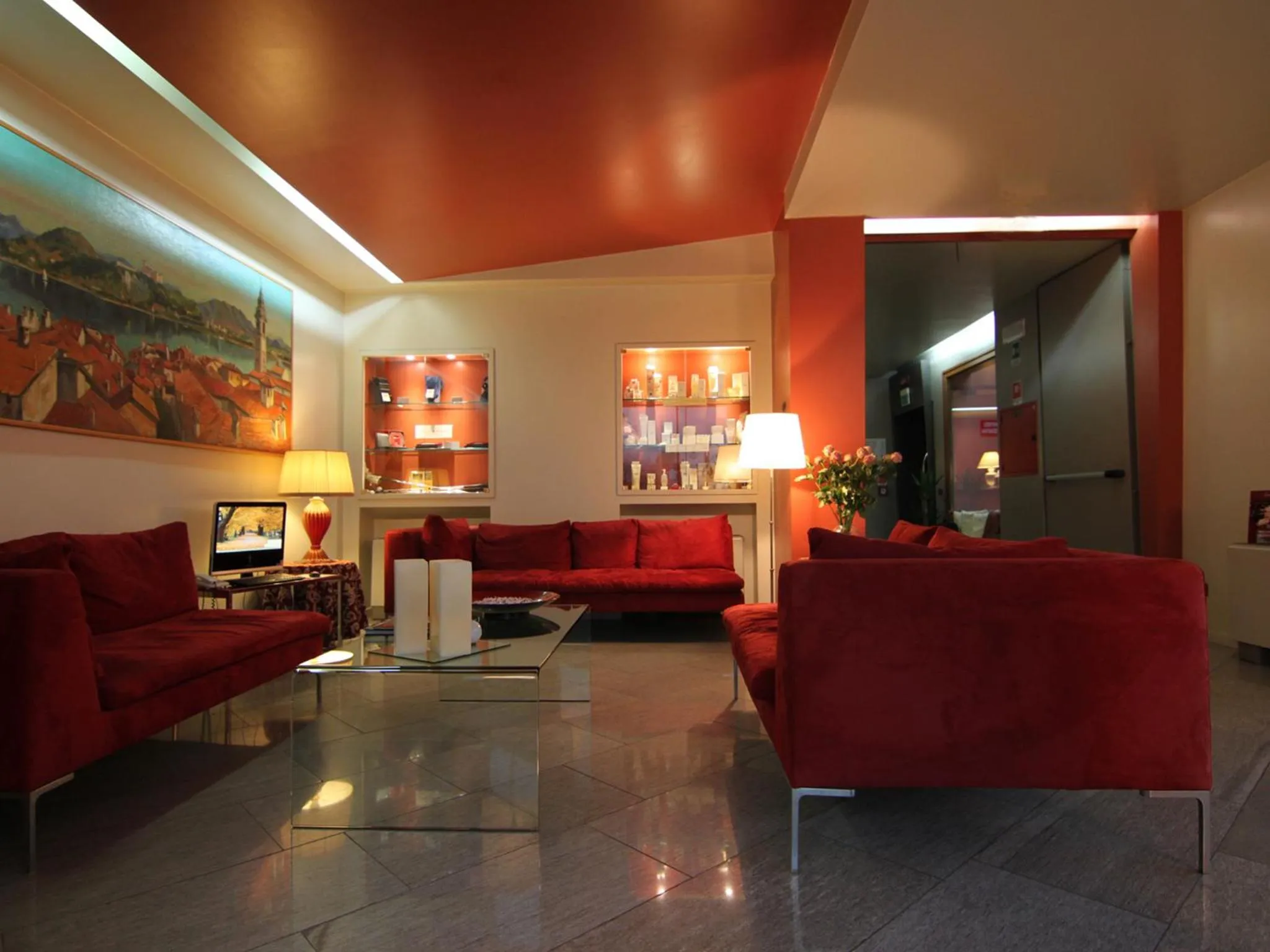 Lobby or reception in SIRIOHotel