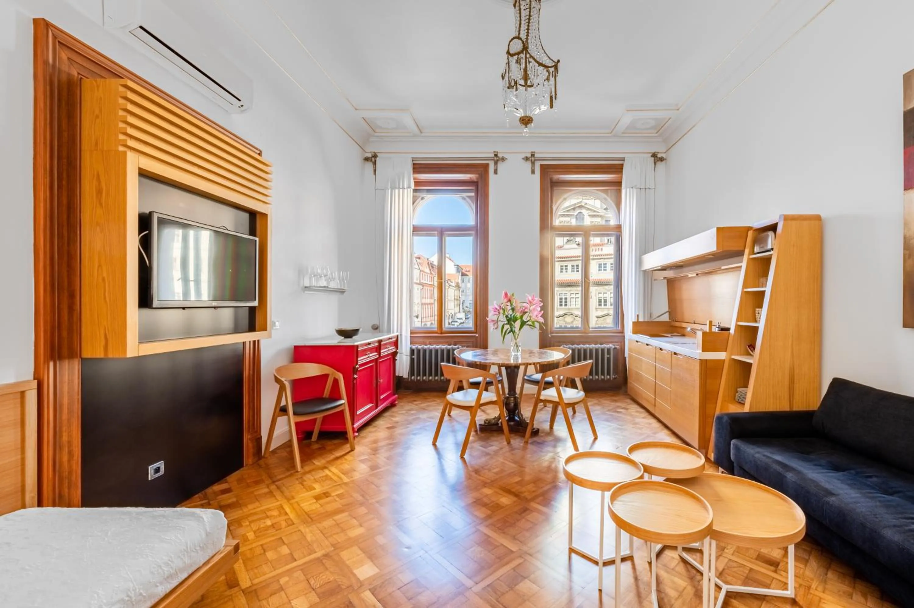 TV and multimedia in Malostranská Residence