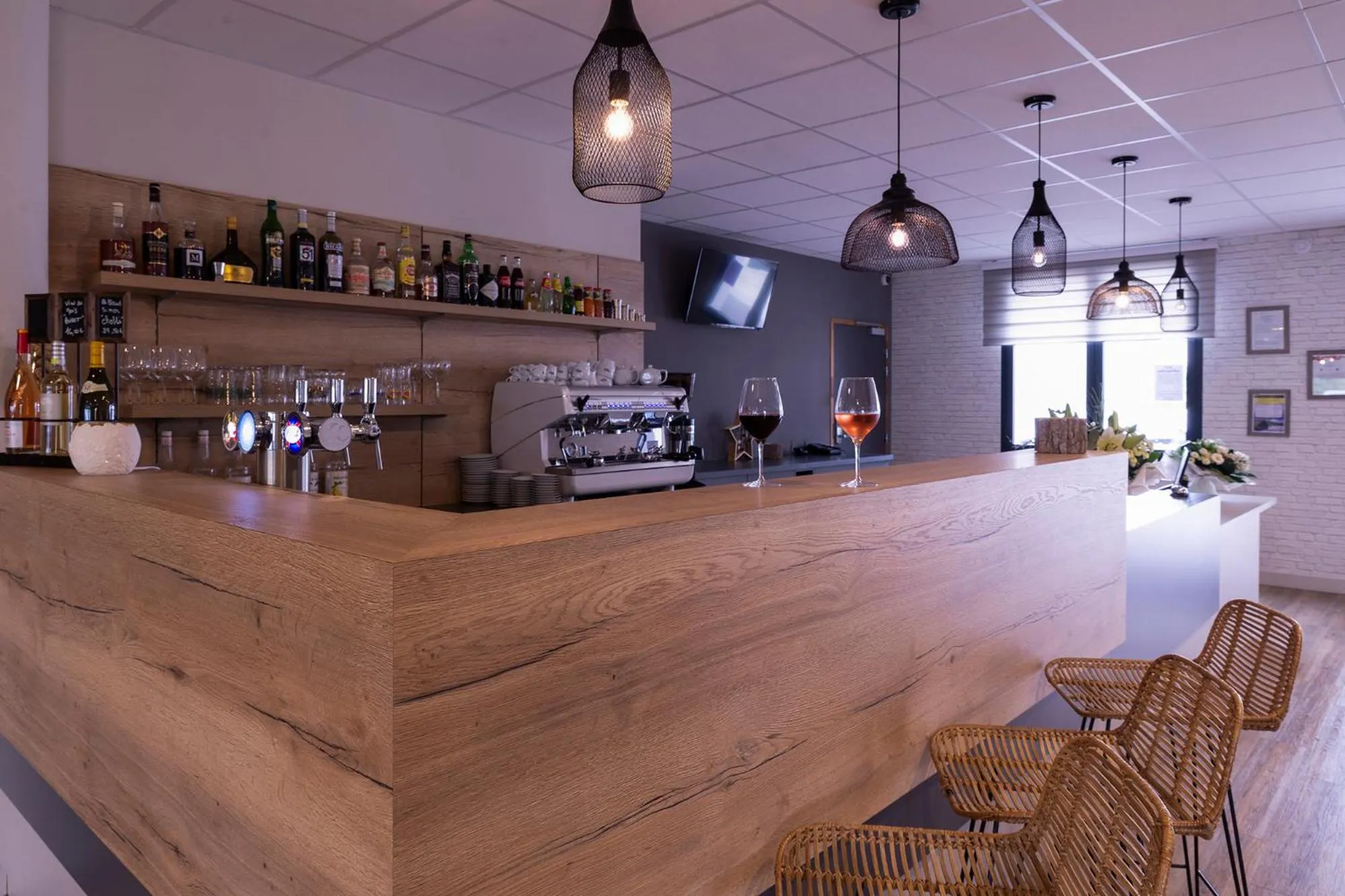 Lobby or reception in The Originals City, Hôtel de la Confluence, Agen Ouest