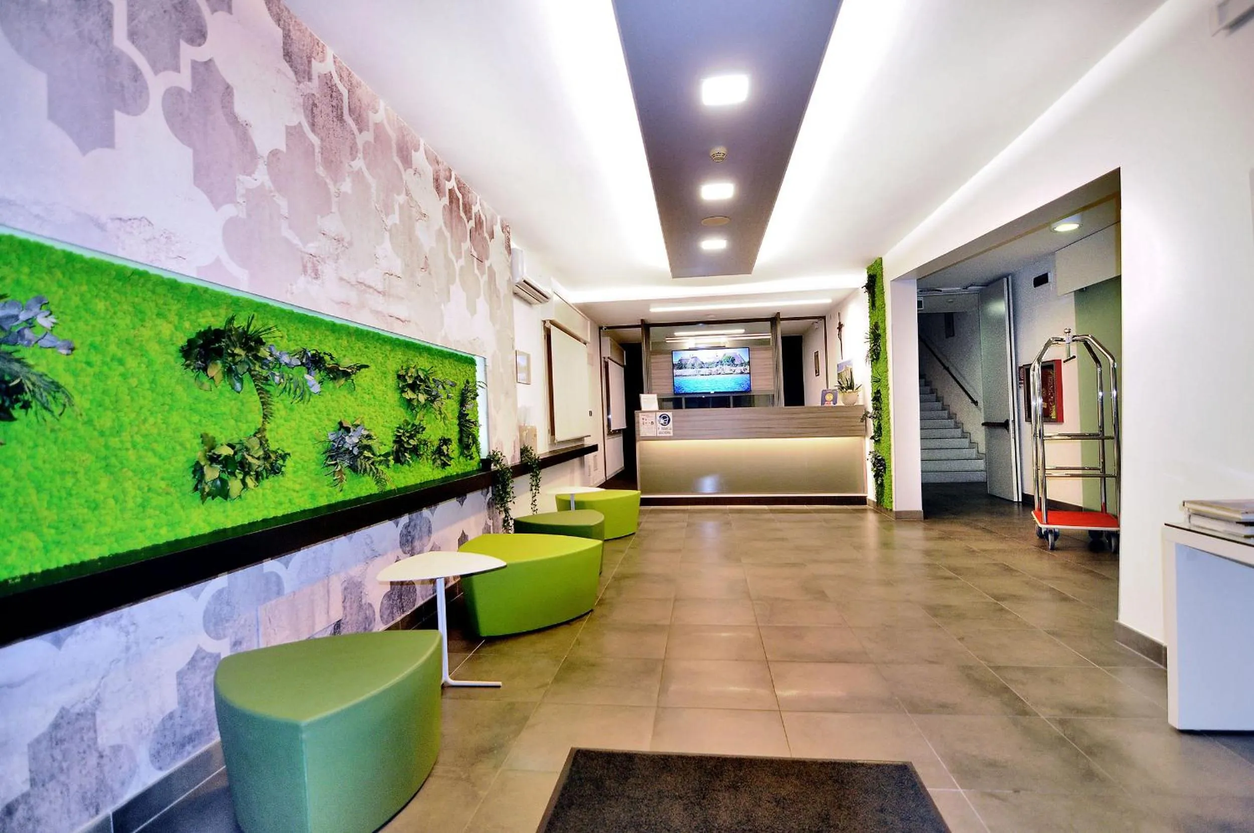 Lobby or reception in Hotel Nederland