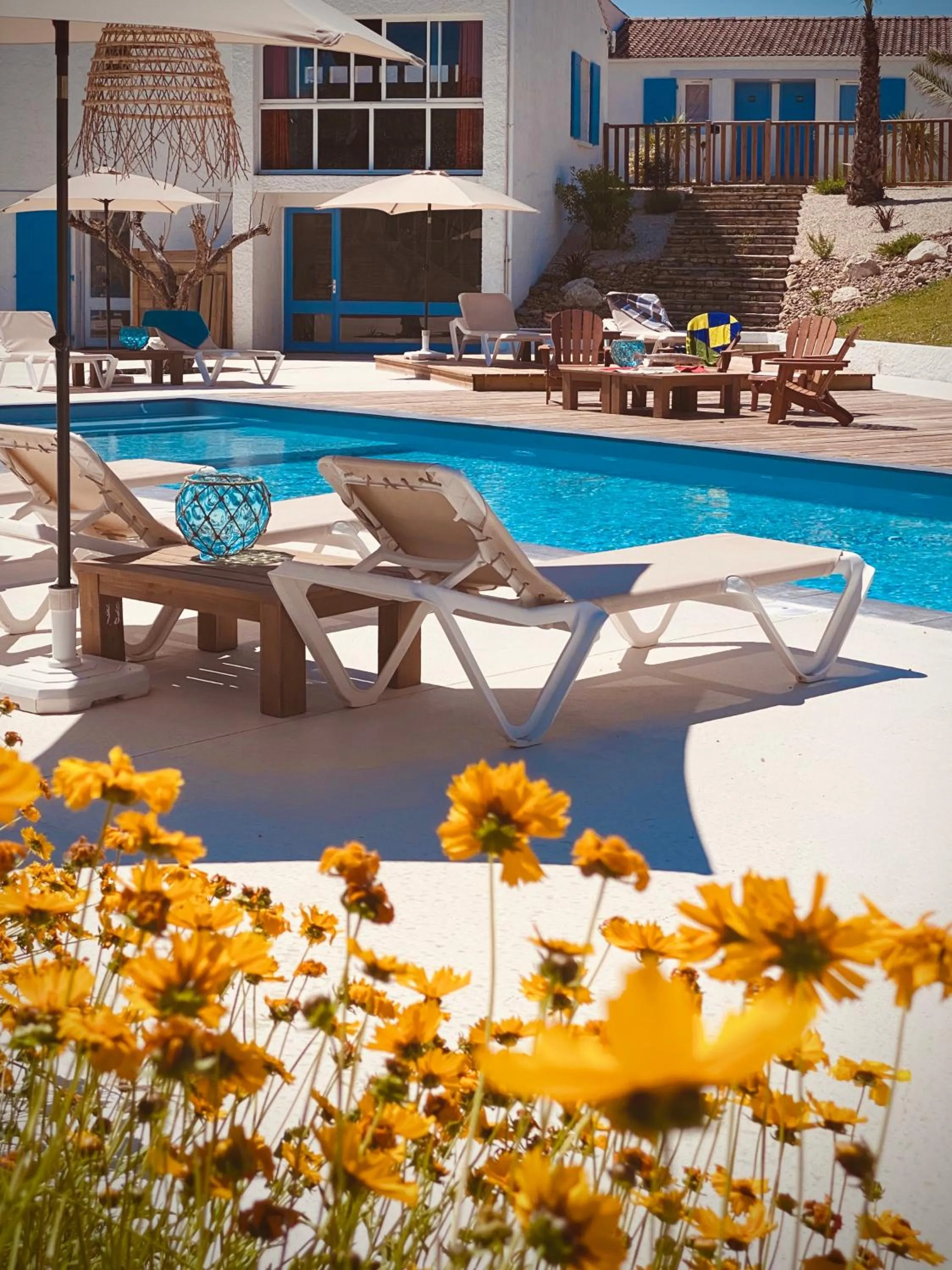 Swimming pool in Hôtel Île de Lumière