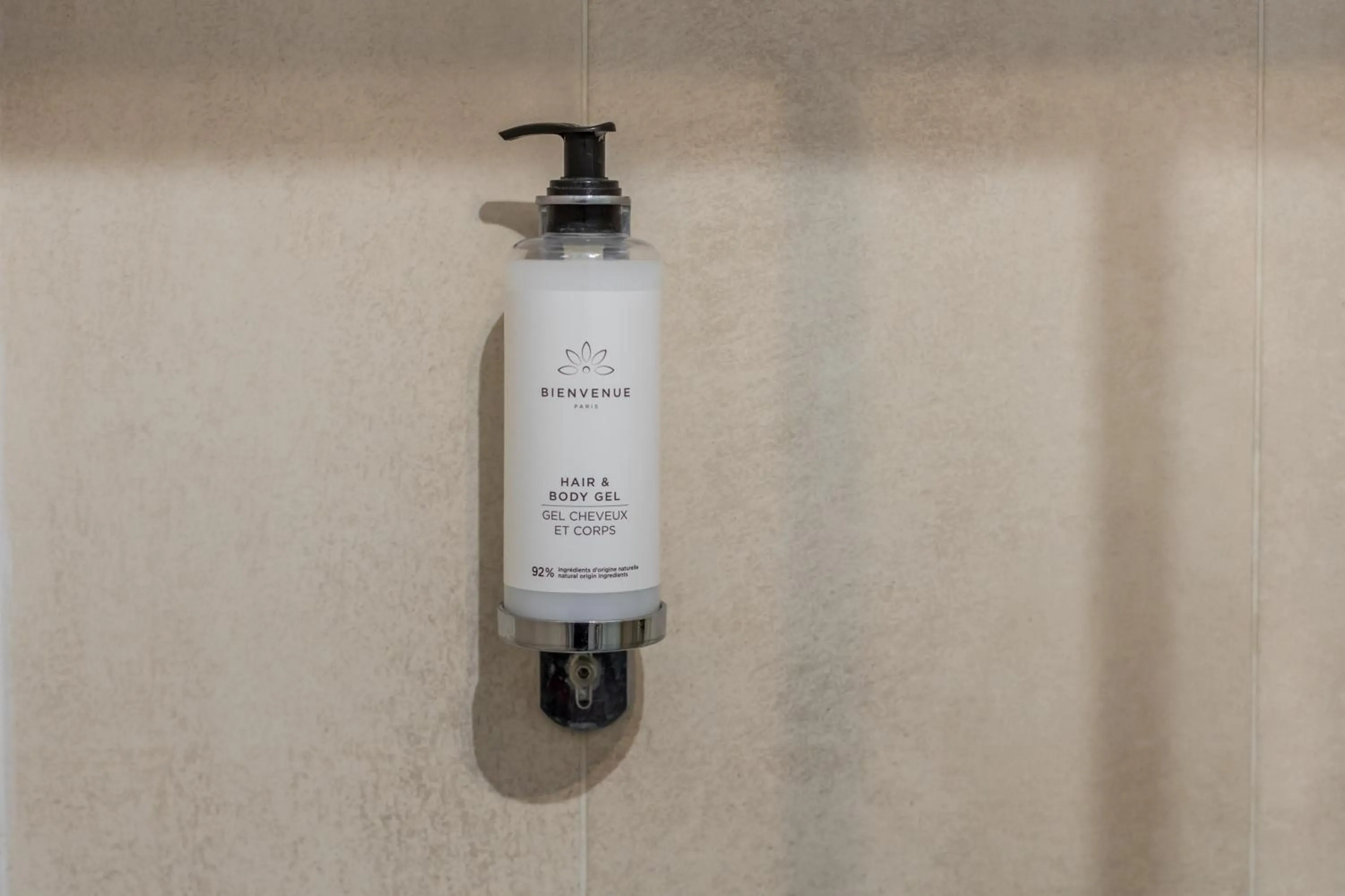 Bathroom in WS Louvre - Etienne Marcel