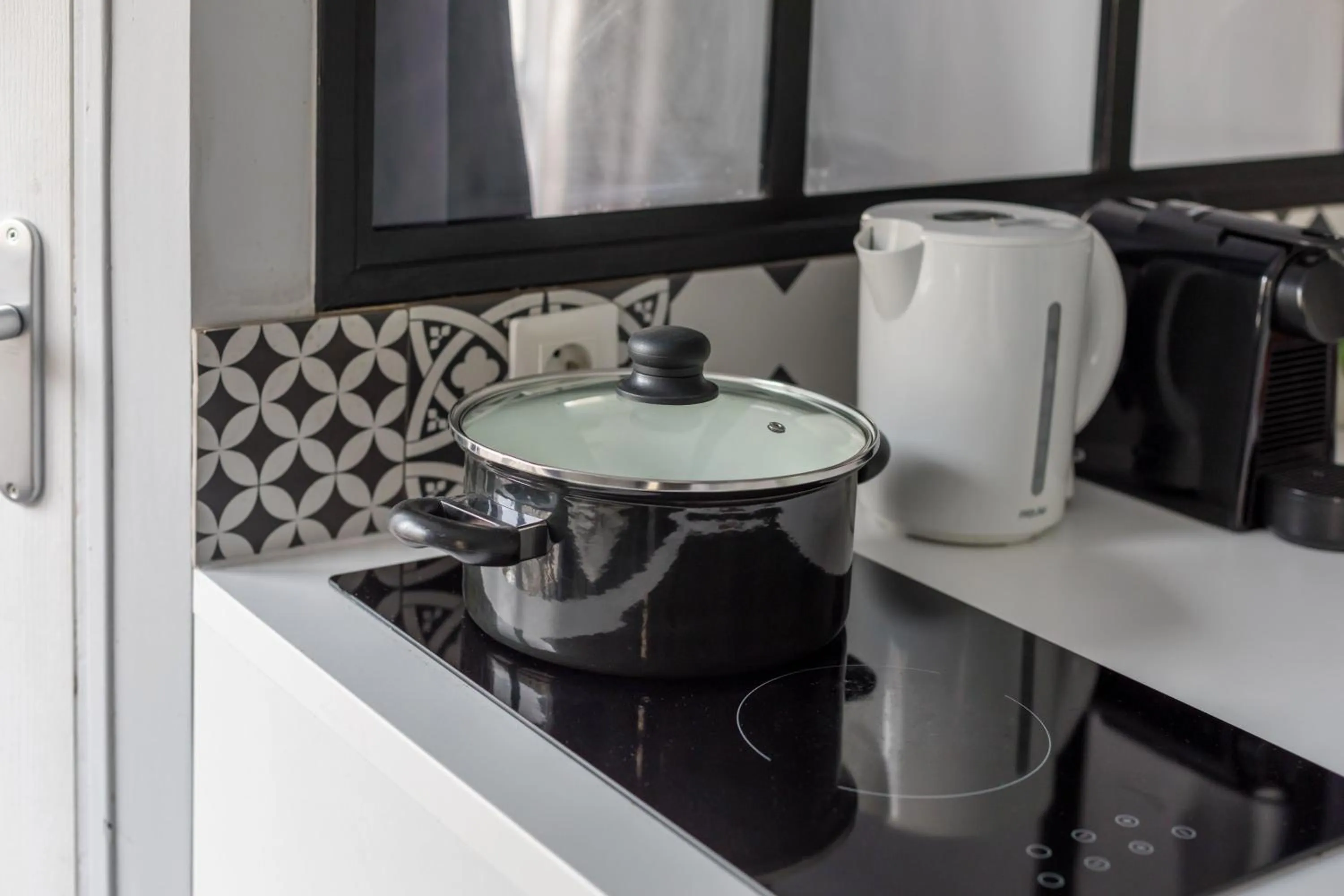 Kitchen or kitchenette in WS Louvre - Etienne Marcel