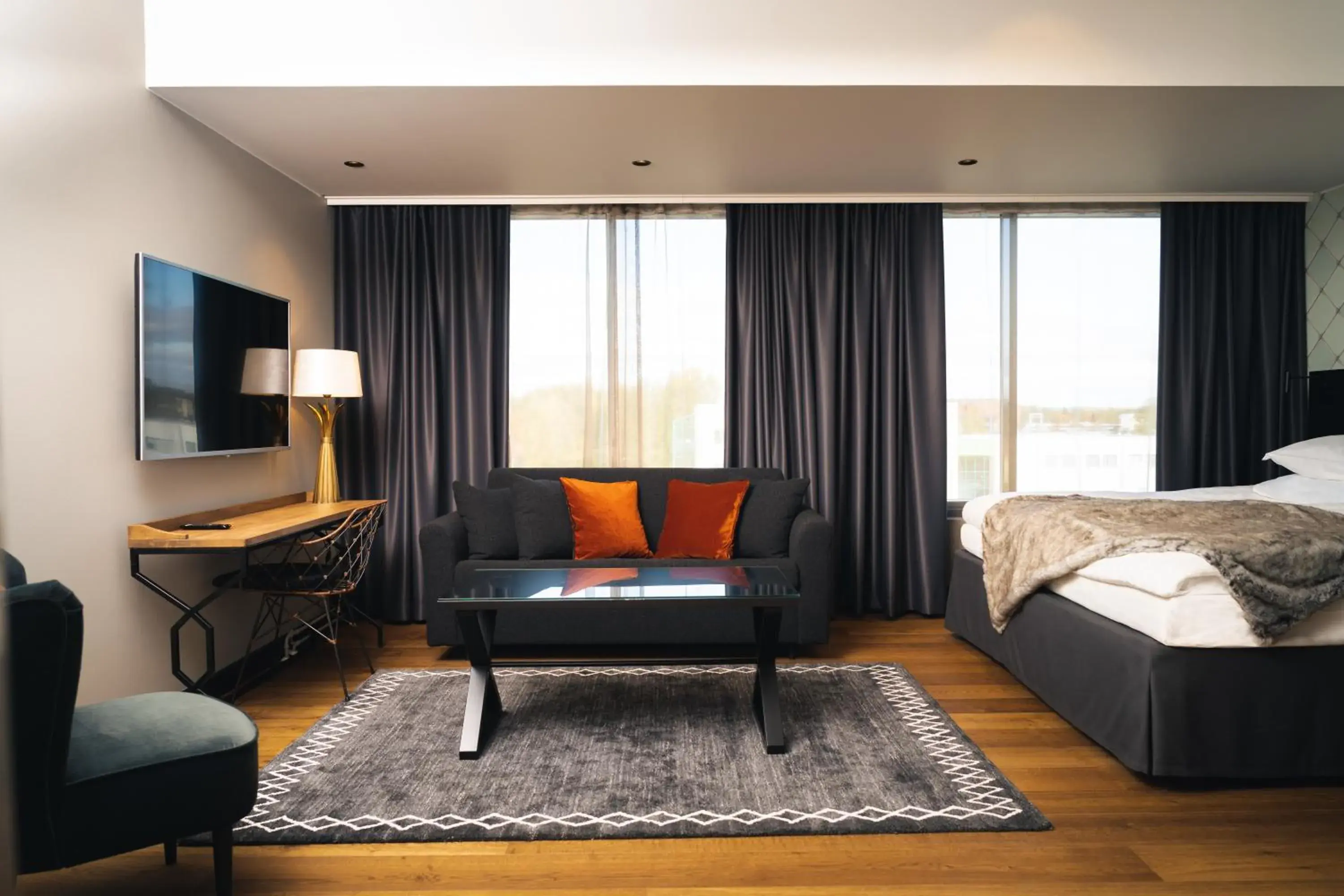 Deluxe Quadruple Room in Original Sokos Hotel Kimmel Joensuu Deluxe Quadruple Room in Original Sokos Hotel Kimmel Joensuu