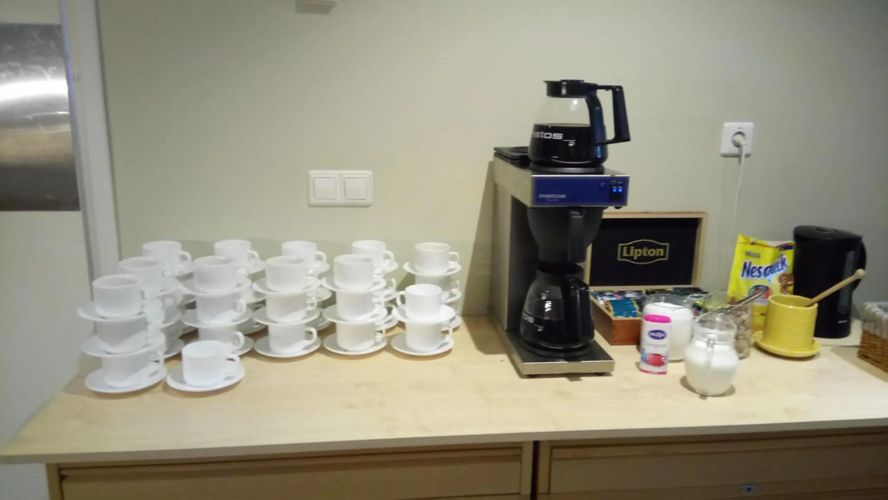 Drinks in Carolina Hotel