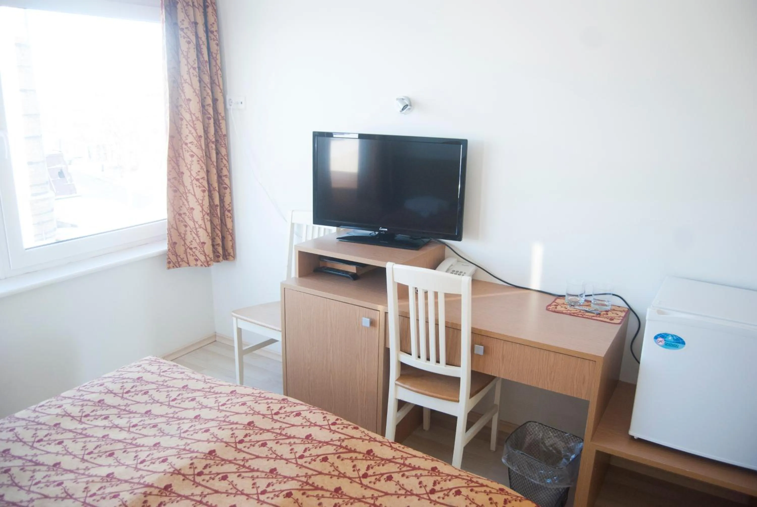 TV and multimedia, Bed in Carolina Hotel