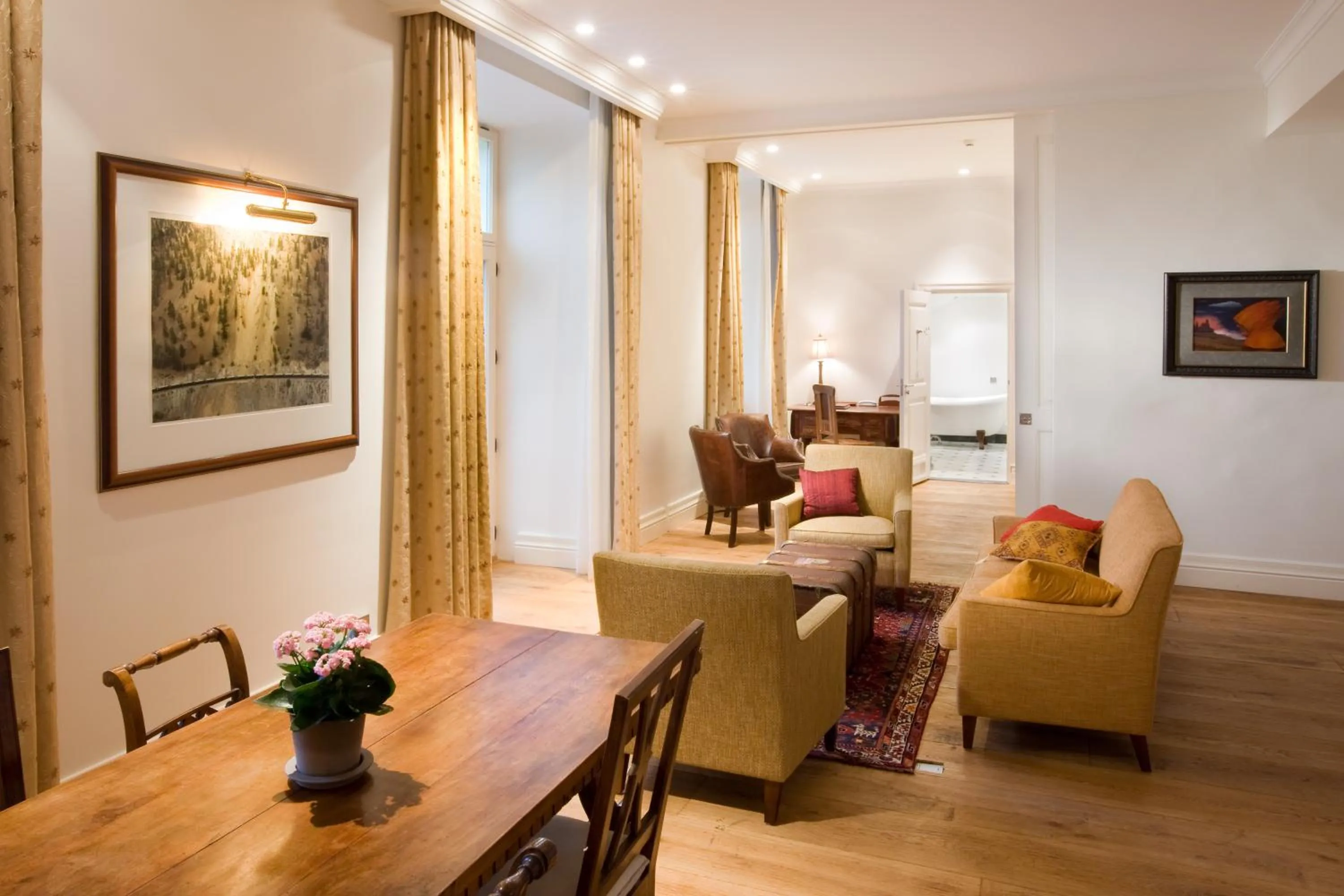 Photo of the whole room in Pädaste Manor