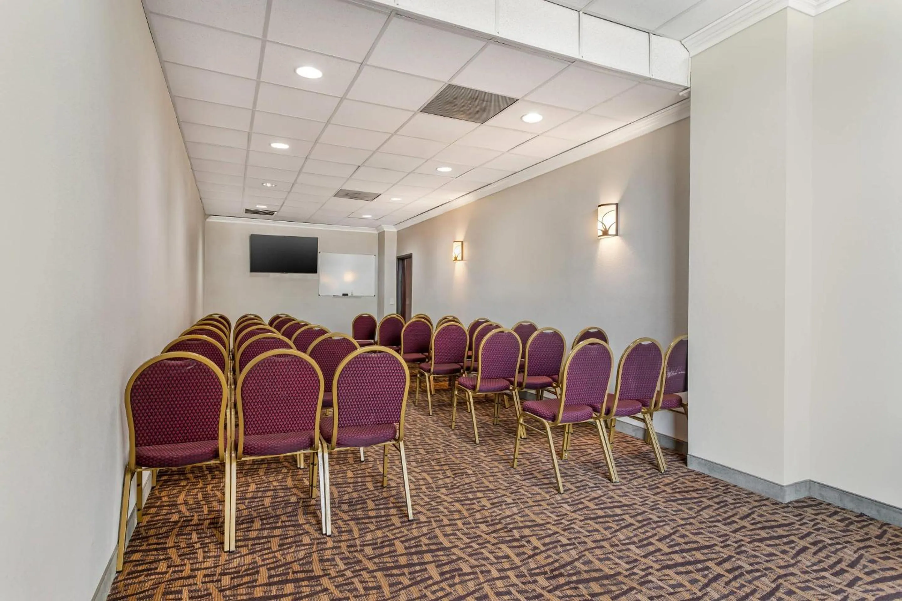 Meeting/conference room in Comfort Suites Bush Intercontinental Airport