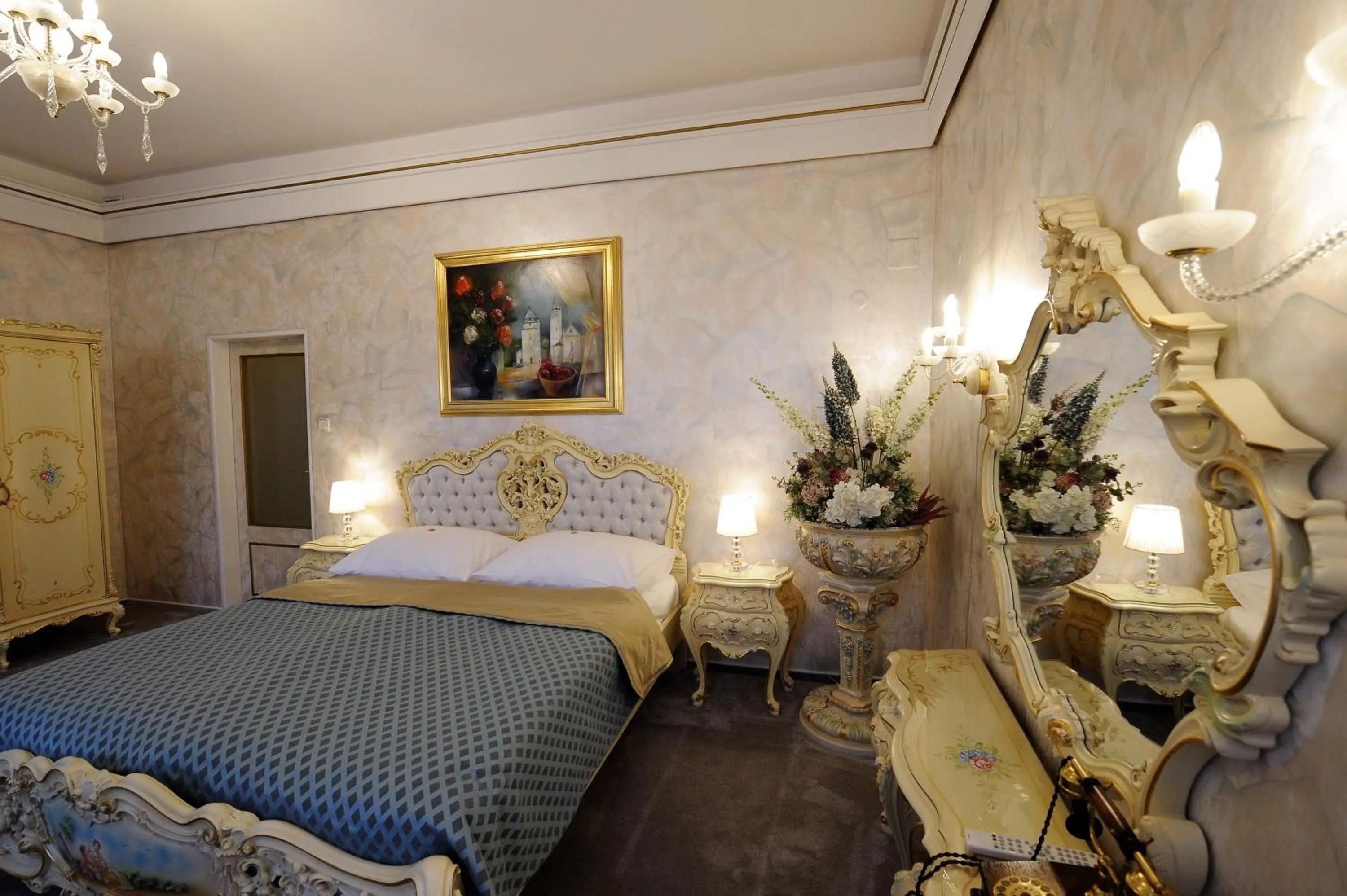 Bed in Hotel Prince de Ligne