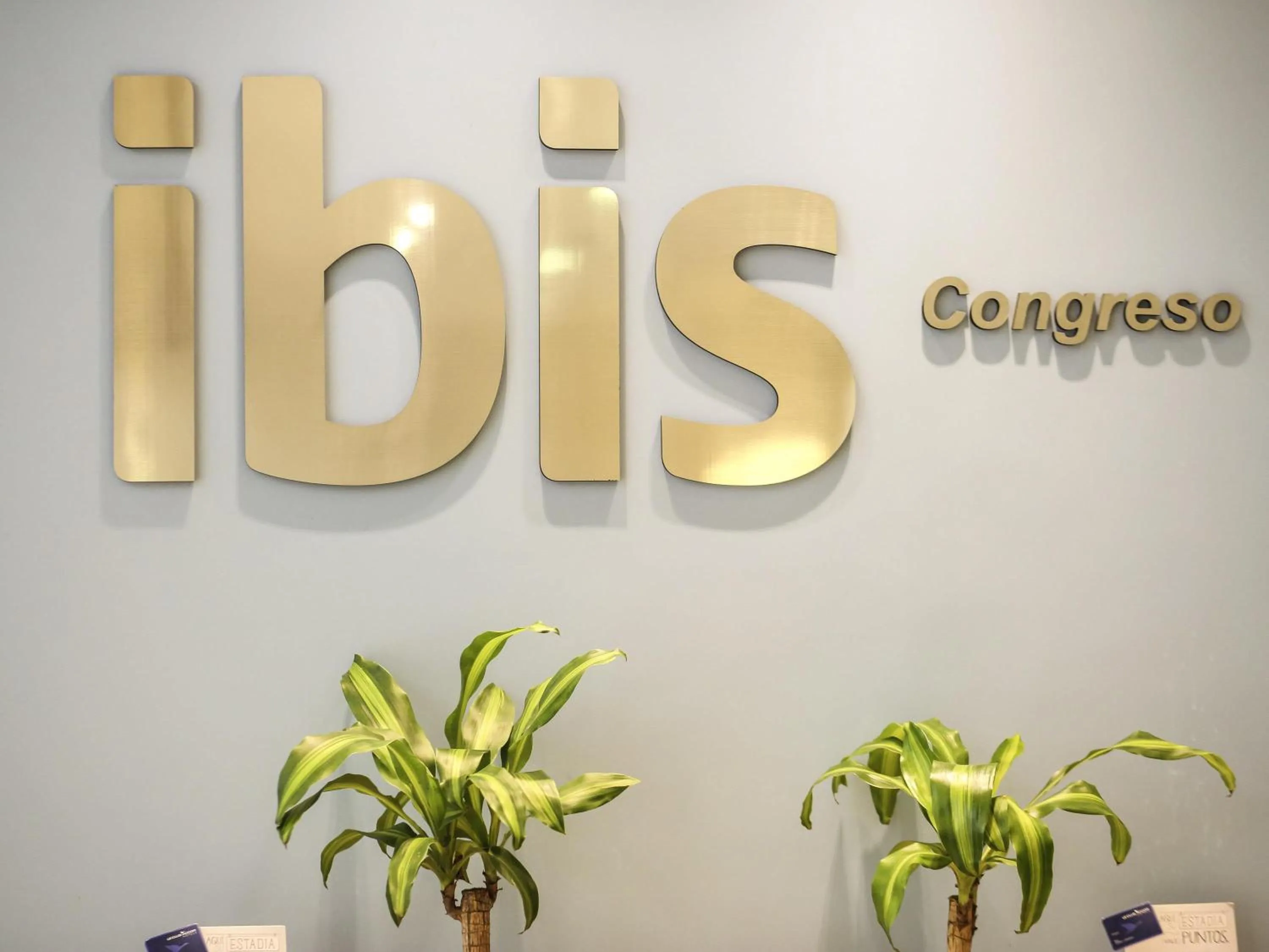 Restaurant/places to eat in ibis Buenos Aires Congreso