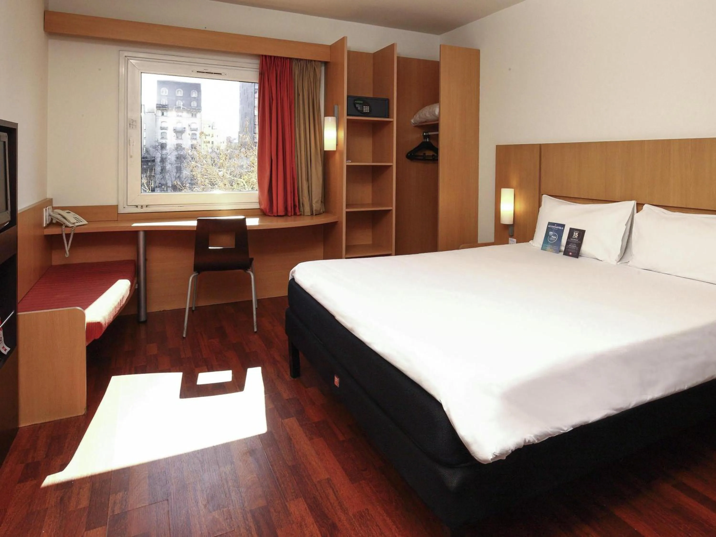 Bedroom, Bed in ibis Buenos Aires Congreso