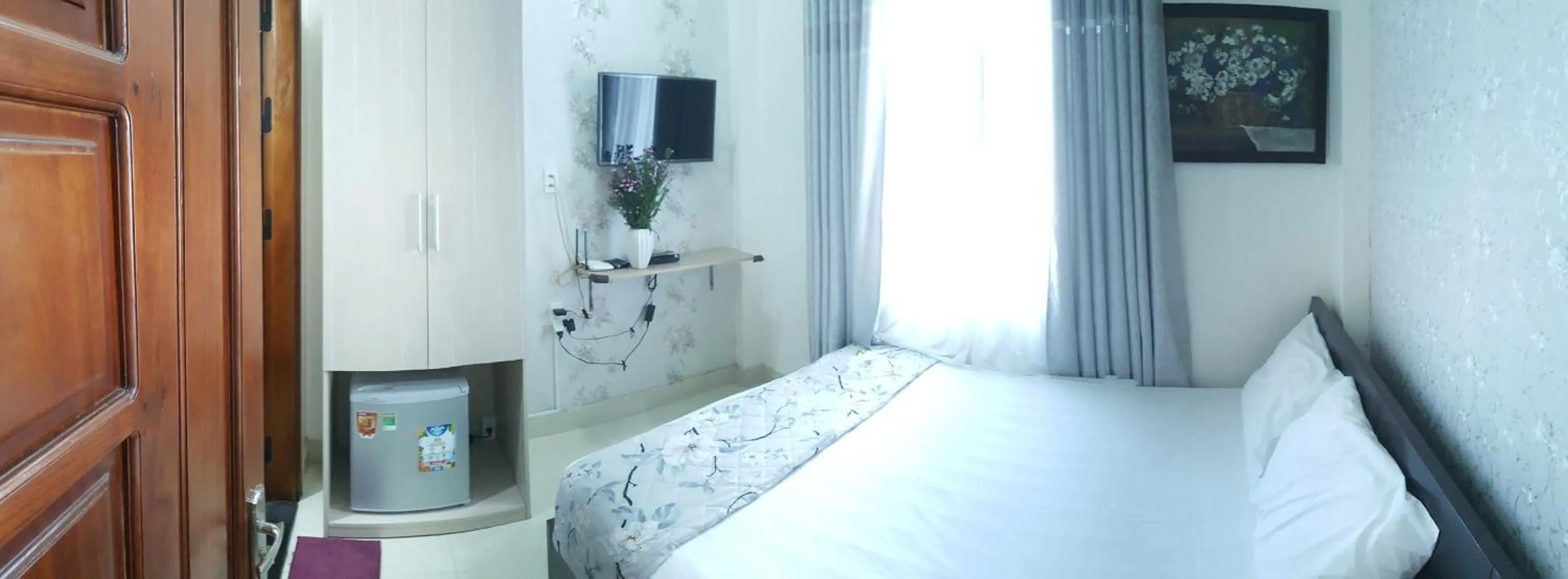 Photo of the whole room, Bed in Tin Tin Hue Hostel