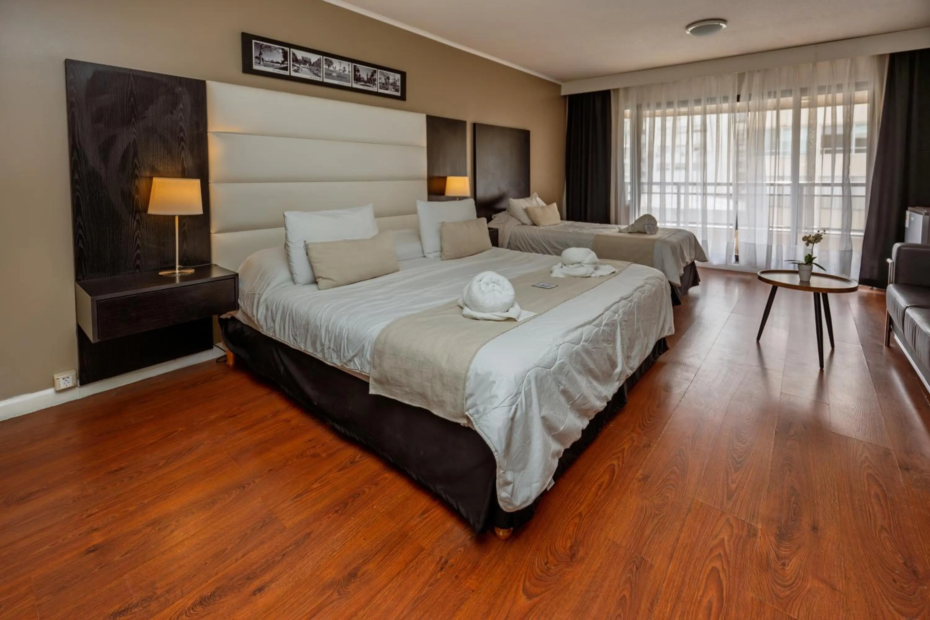 Bed in Pocitos Plaza Hotel