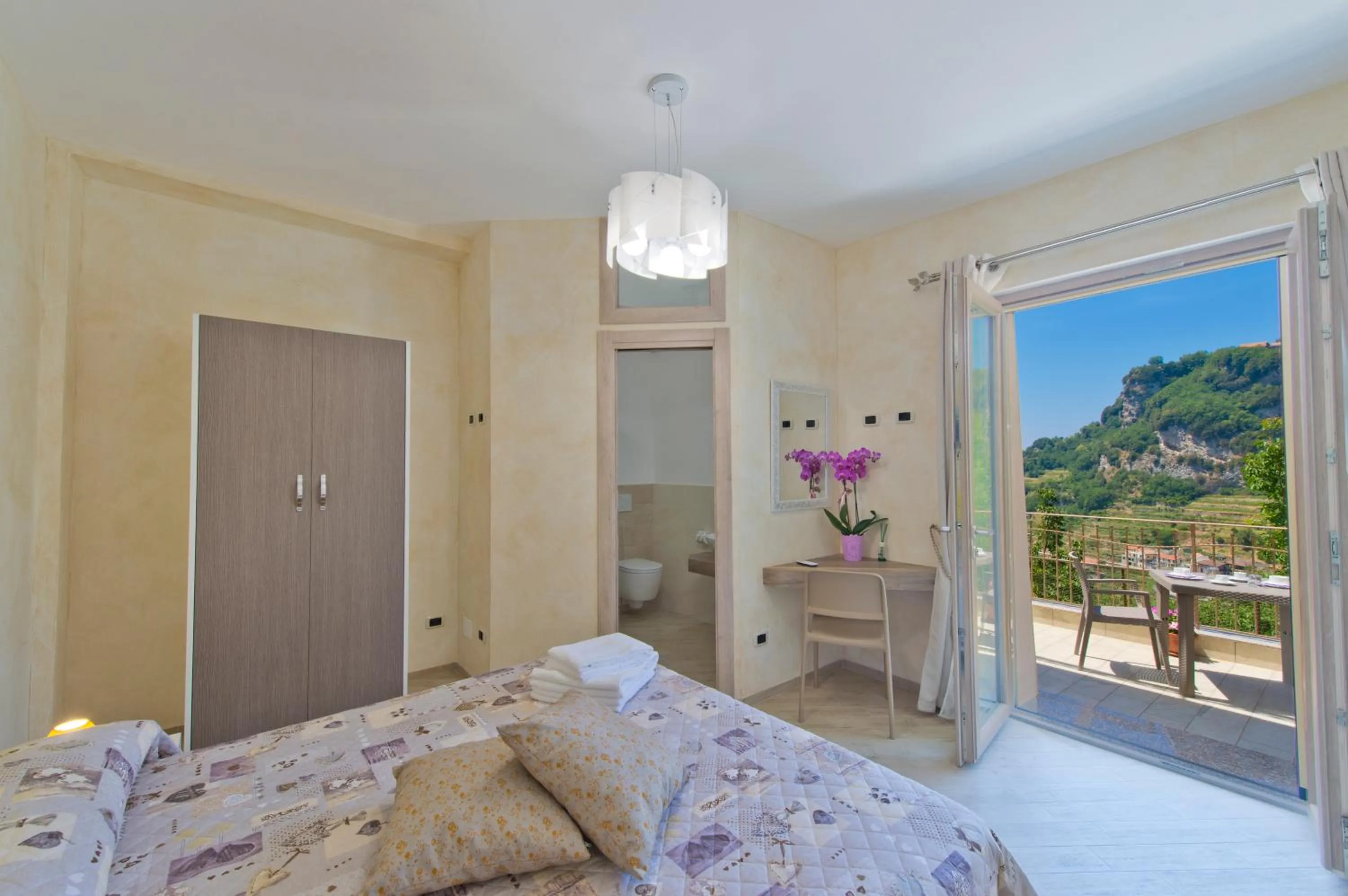 Photo of the whole room, Bed in B&B Casanova