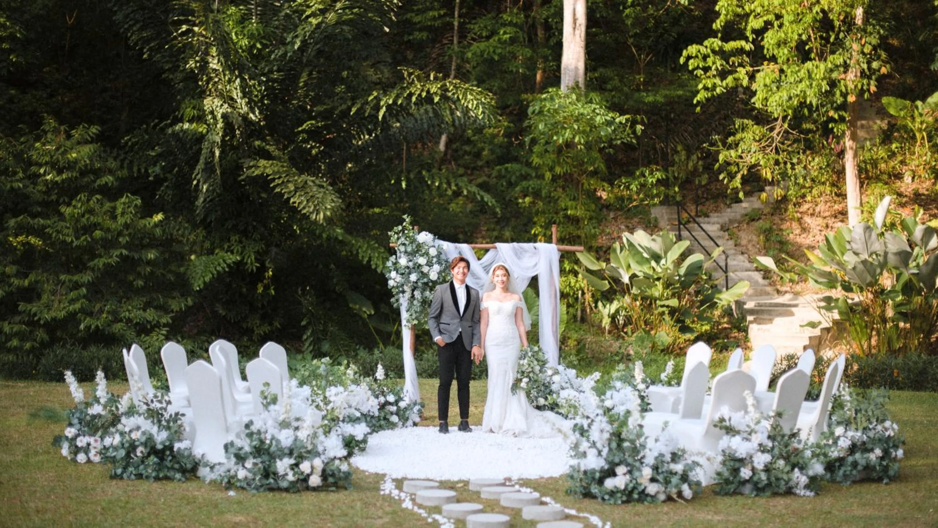 Garden in The Palace Hotel Kota Kinabalu