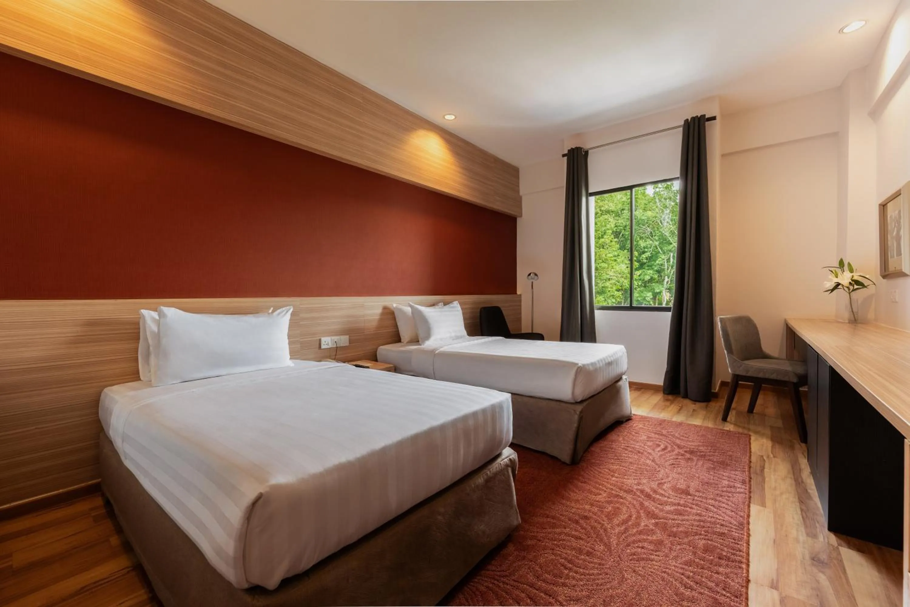 Bed in The Palace Hotel Kota Kinabalu