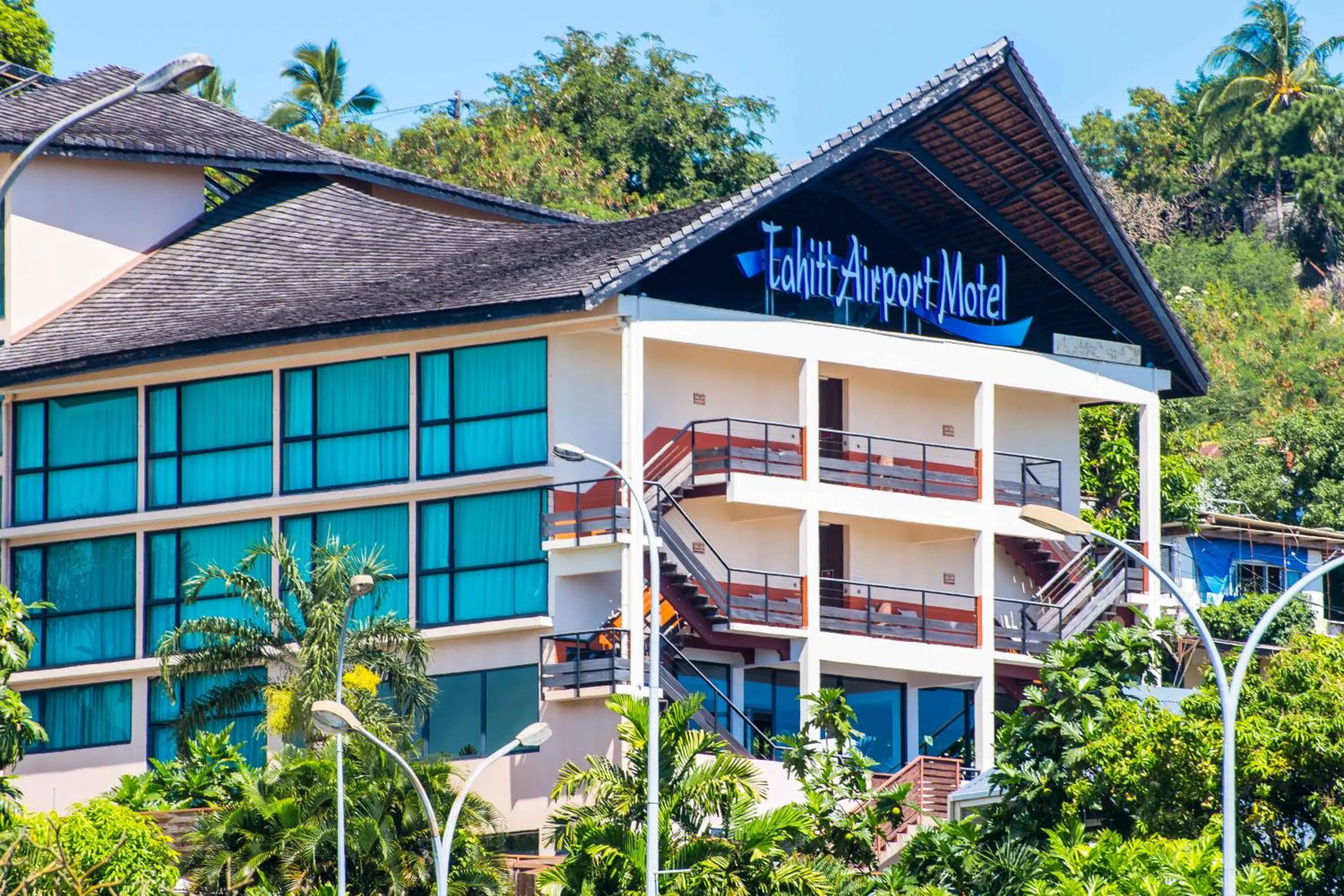 Tahiti Airport Motel