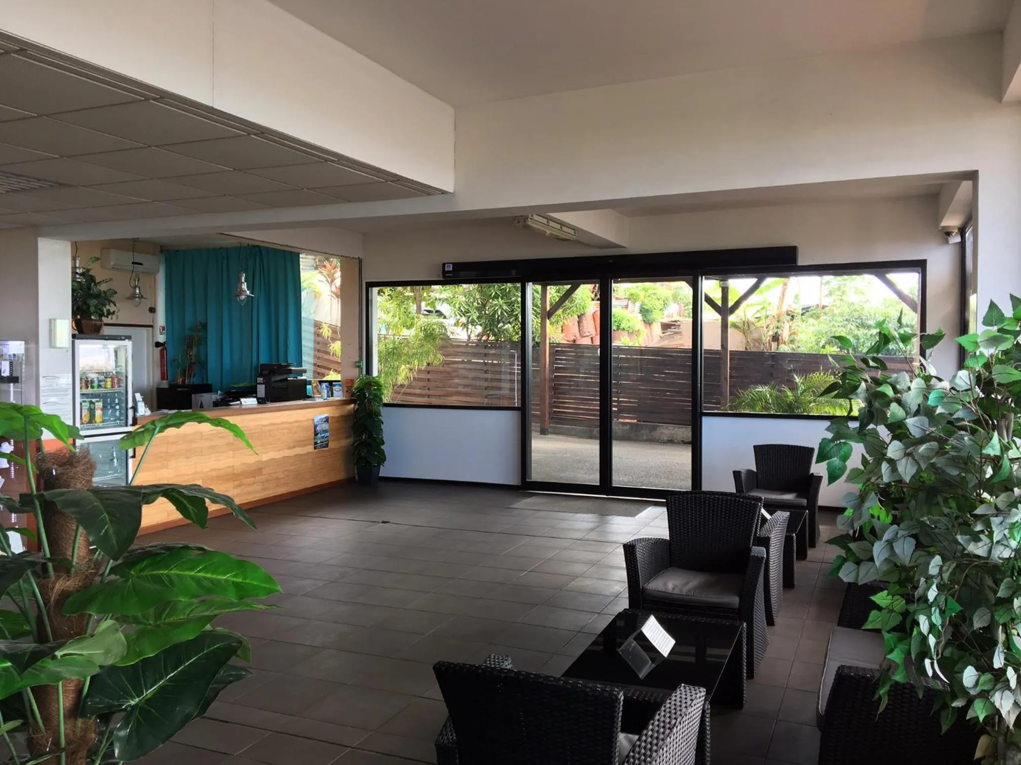 Lobby or reception in Tahiti Airport Motel