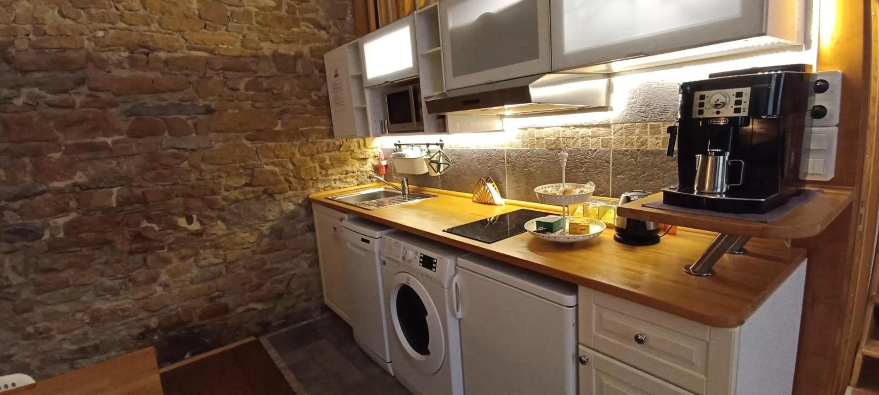 Coffee/tea facilities in LOGE DE L'OPERA