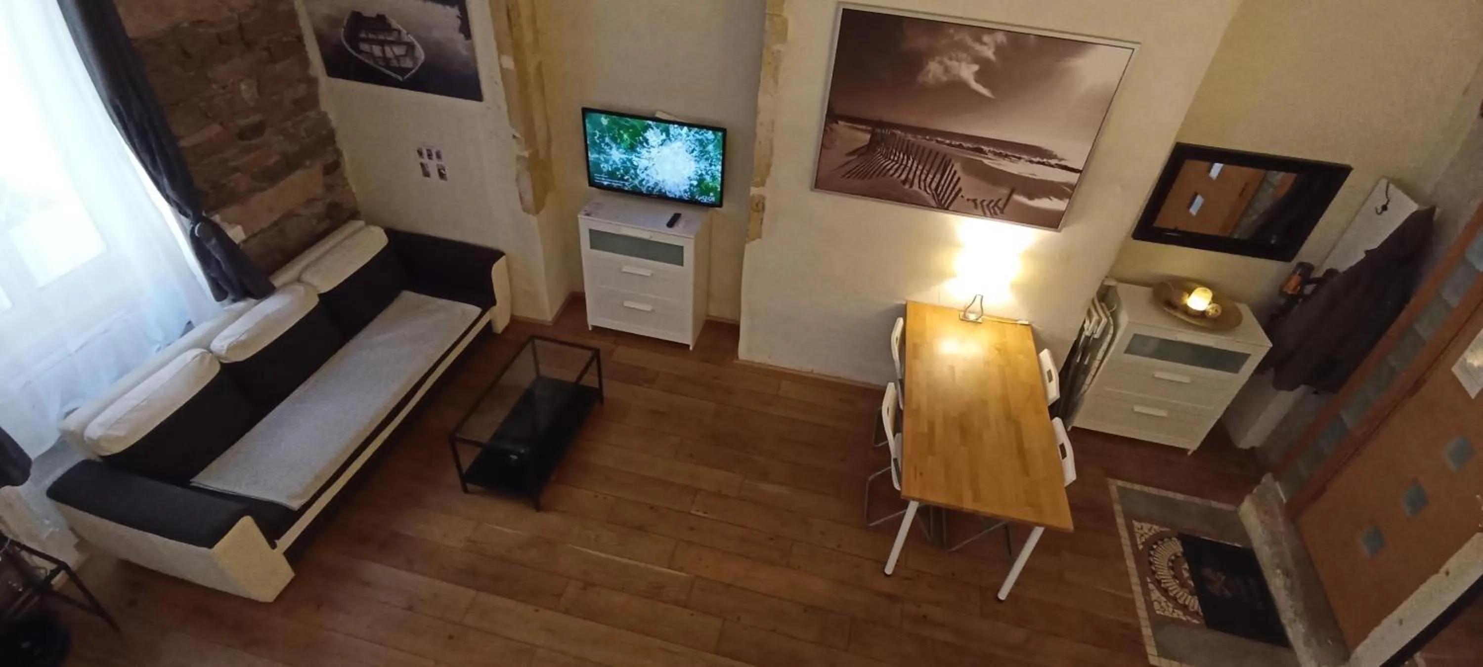 TV and multimedia in LOGE DE L'OPERA