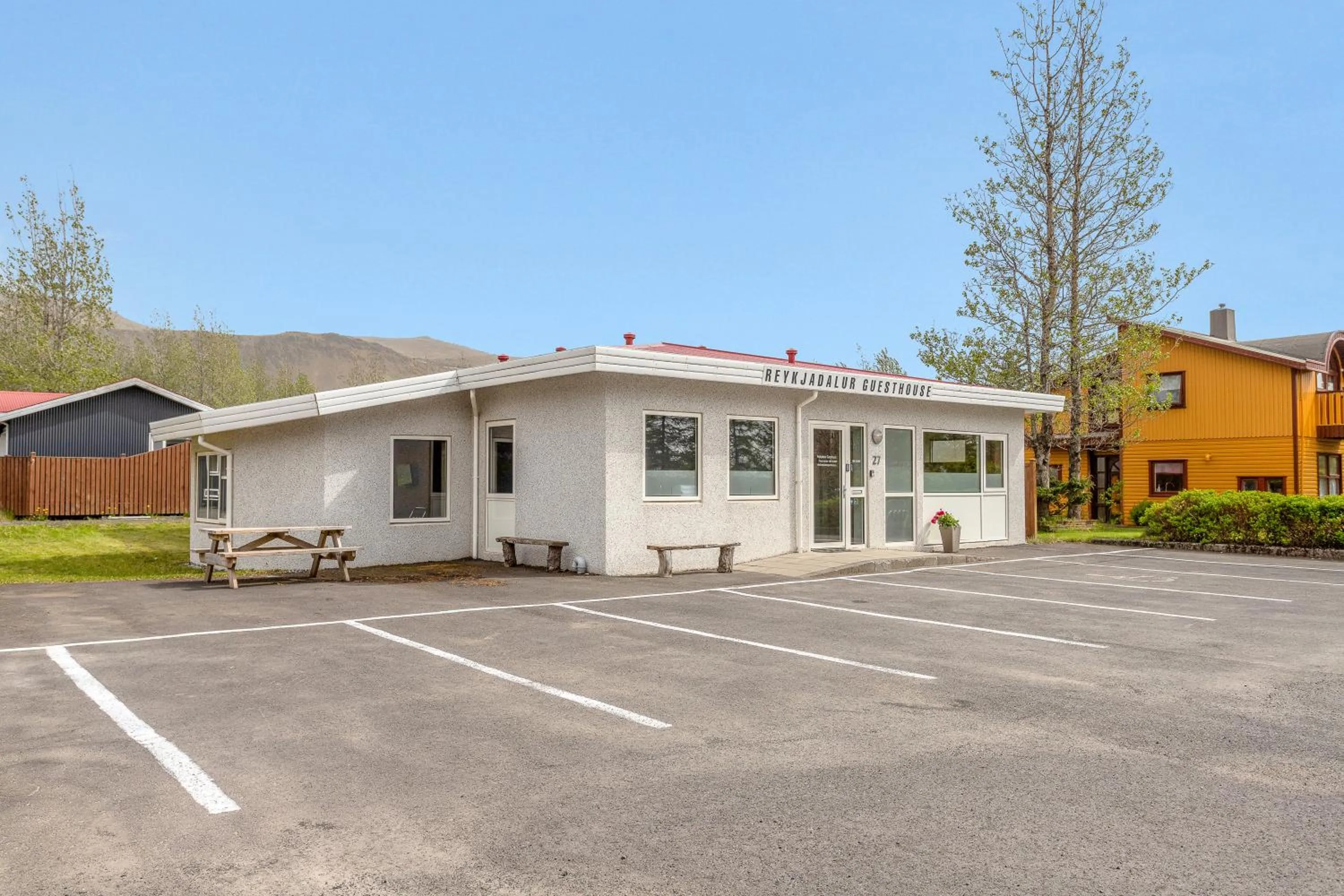 Reykjadalur Guesthouse