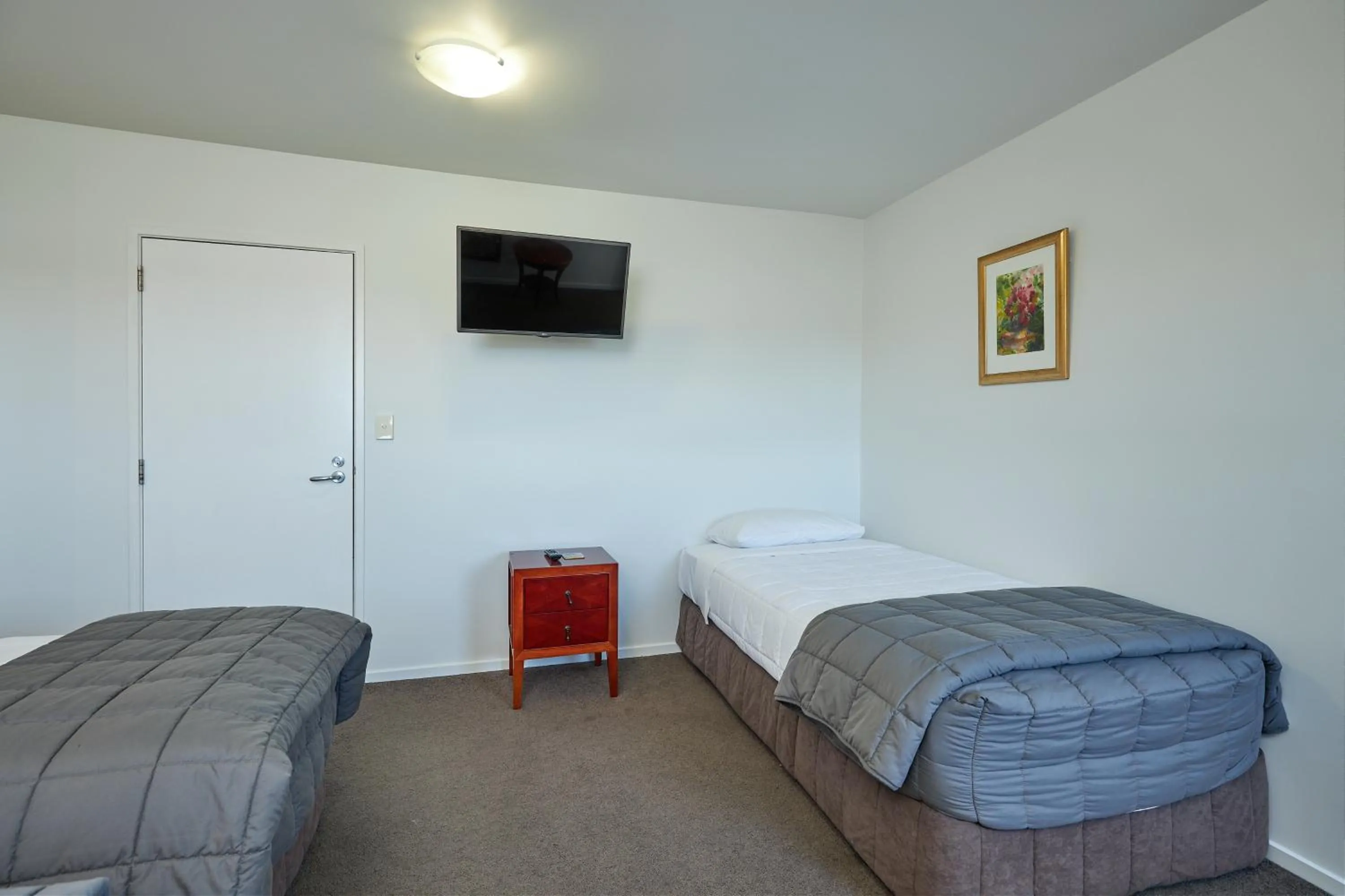 Bedroom, Bed in Kaikoura Quality Suites