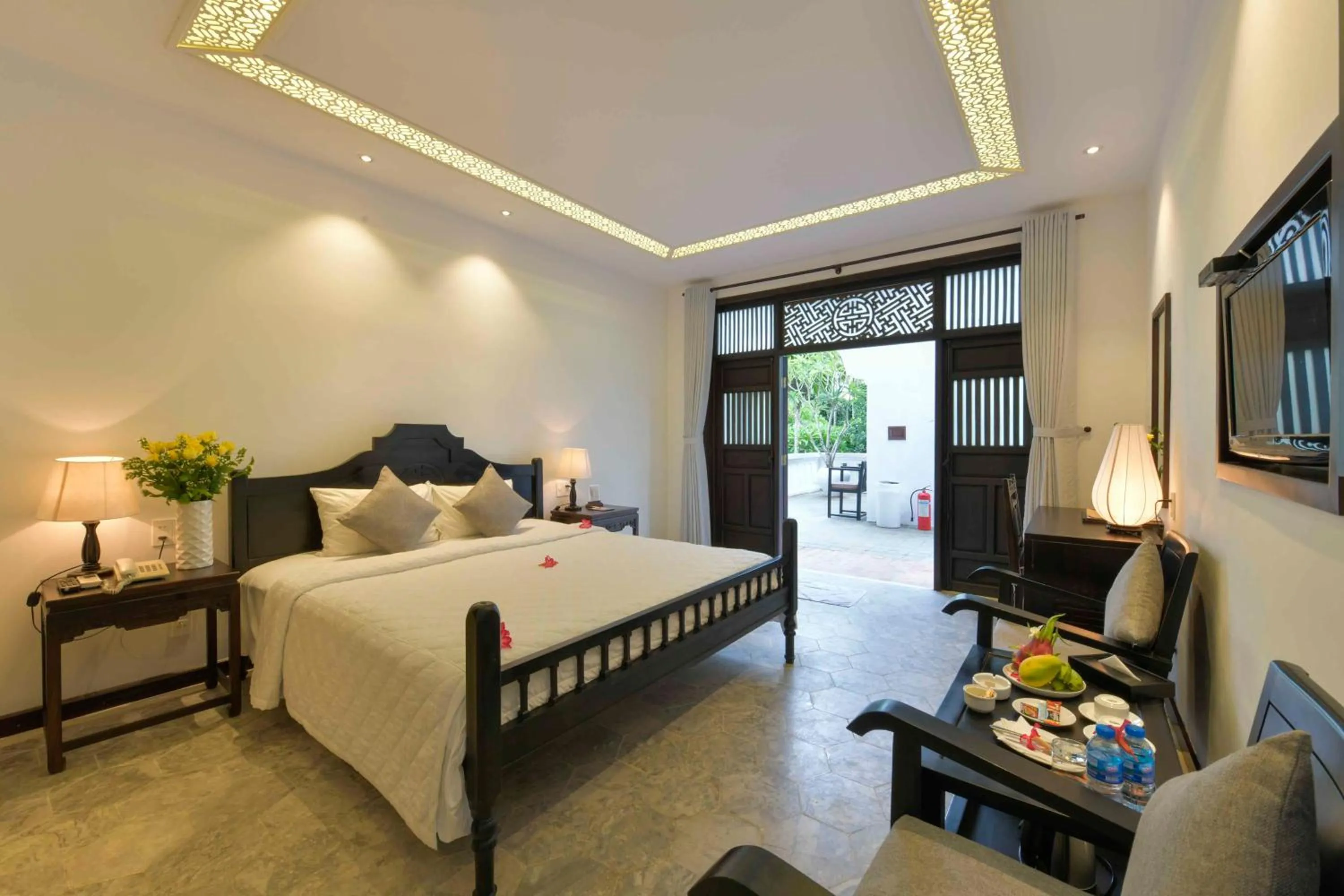 Bathroom, Bed in Hoi An Ancient House Resort & Spa
