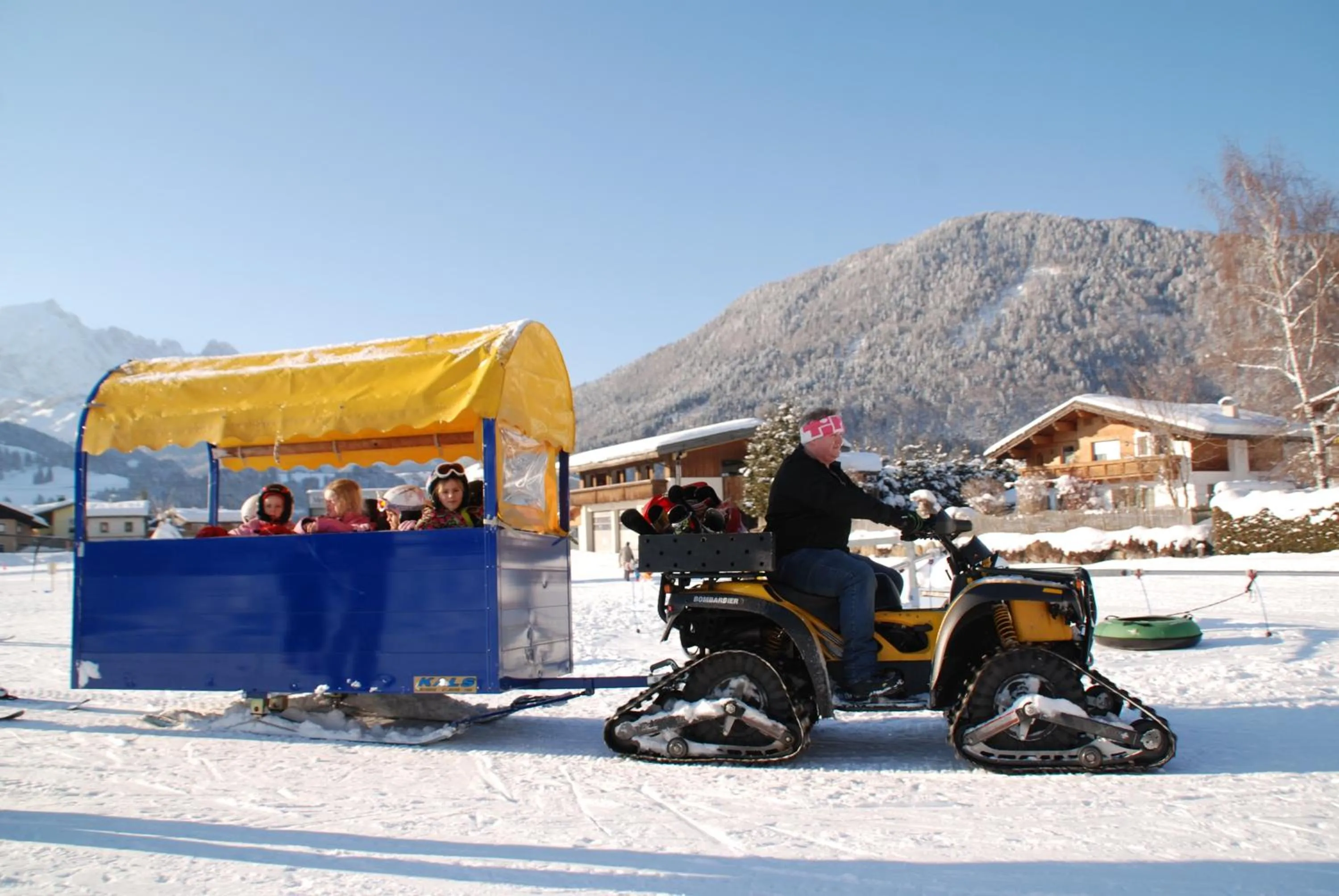 Ski School in Hotel Babymio