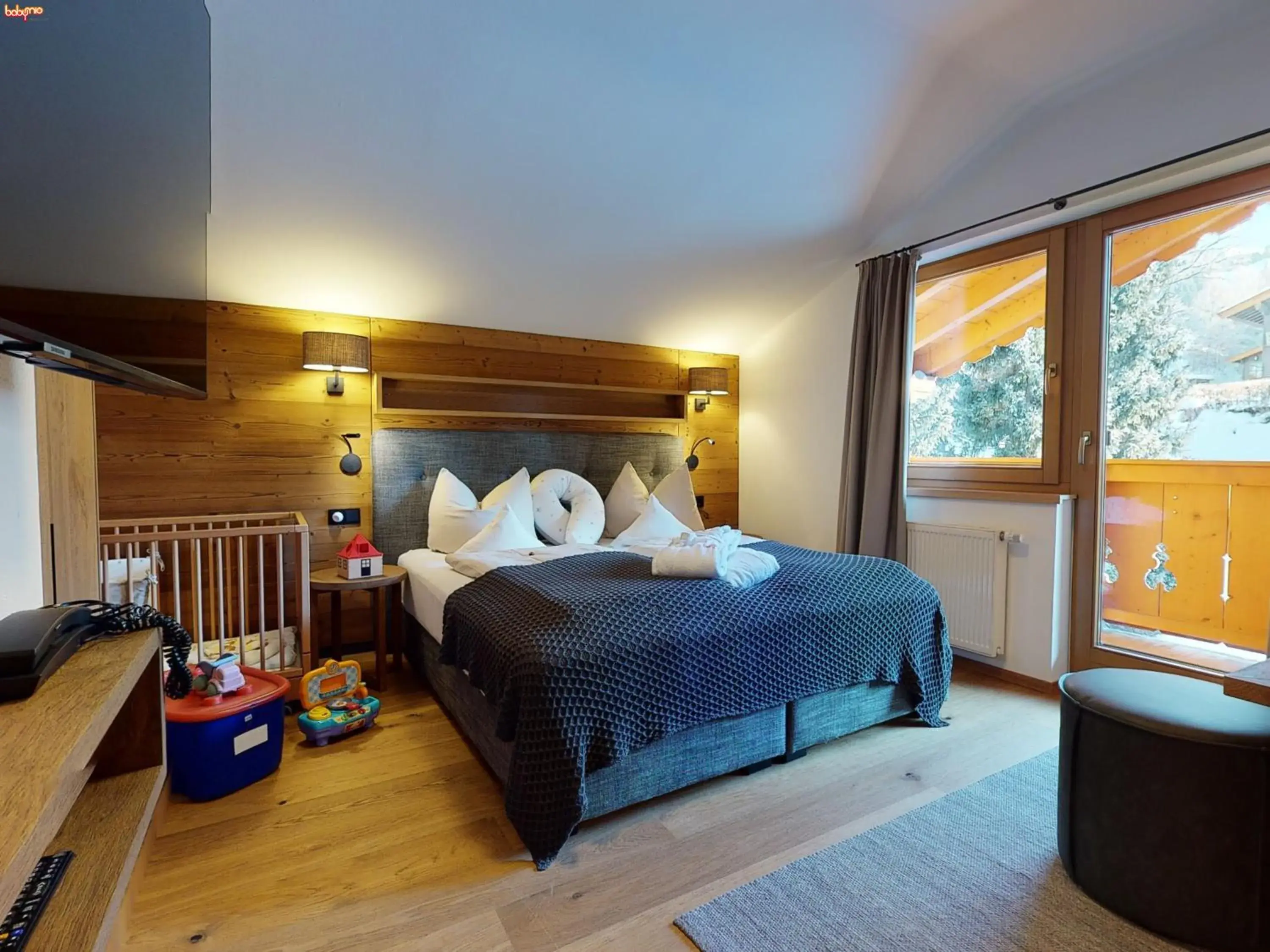 Deluxe Double Room in Hotel Babymio Deluxe Double Room in Hotel Babymio