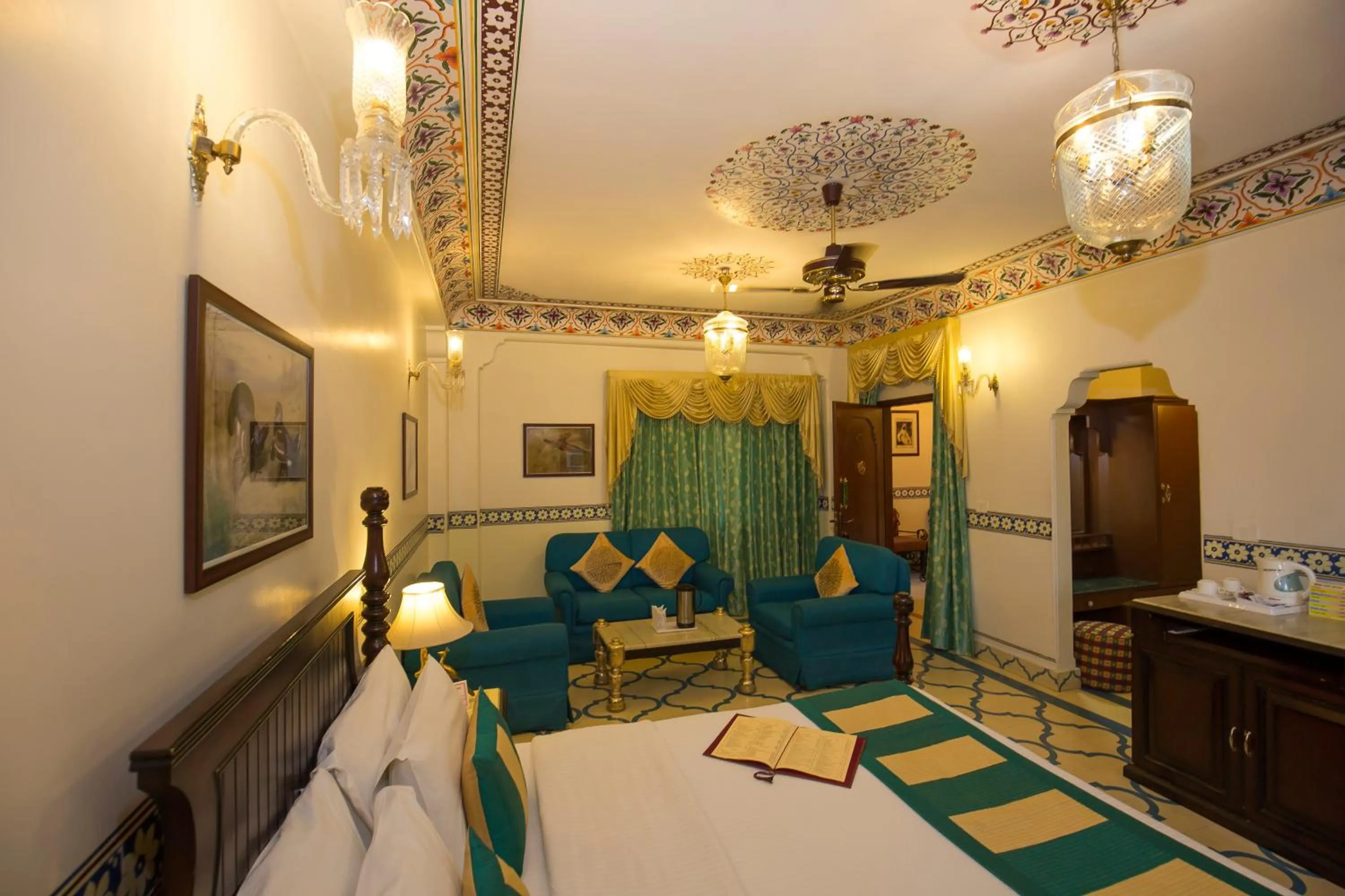 Photo of the whole room, Bed in Umaid Bhawan - A Heritage Style Boutique Hotel