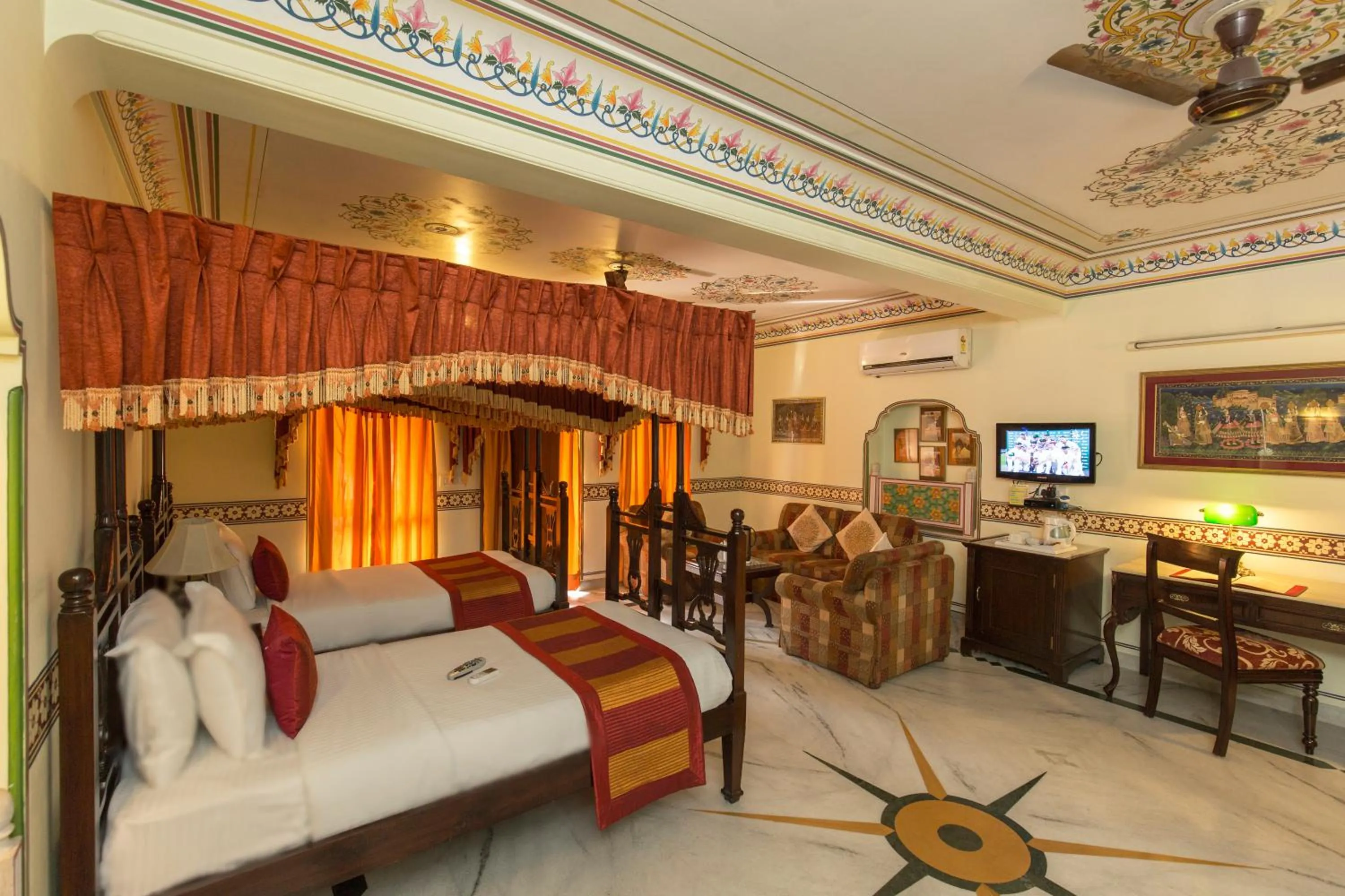 Bedroom, Bed in Umaid Bhawan - A Heritage Style Boutique Hotel