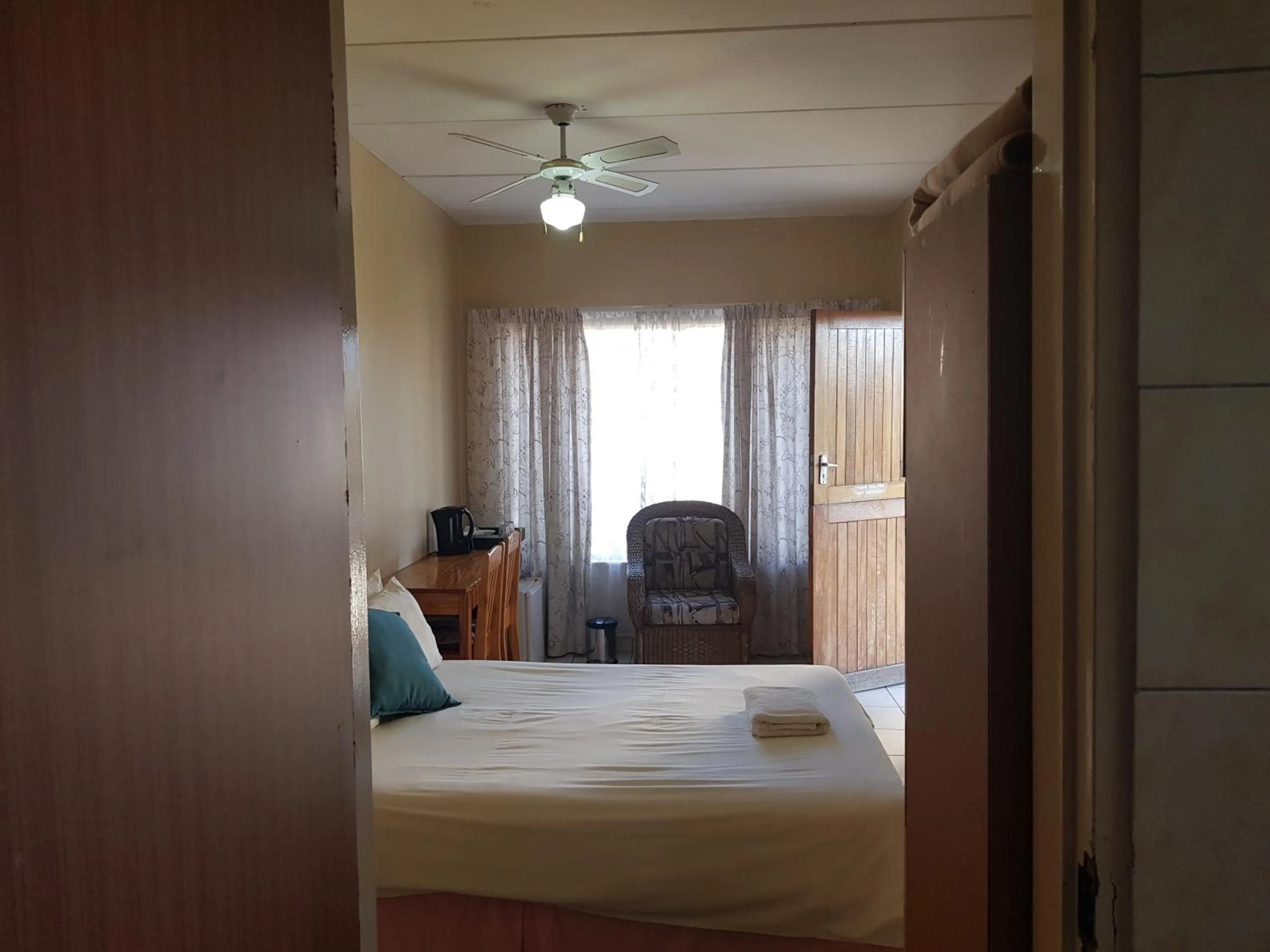 Property building, Bed in Louhallas Accommodation