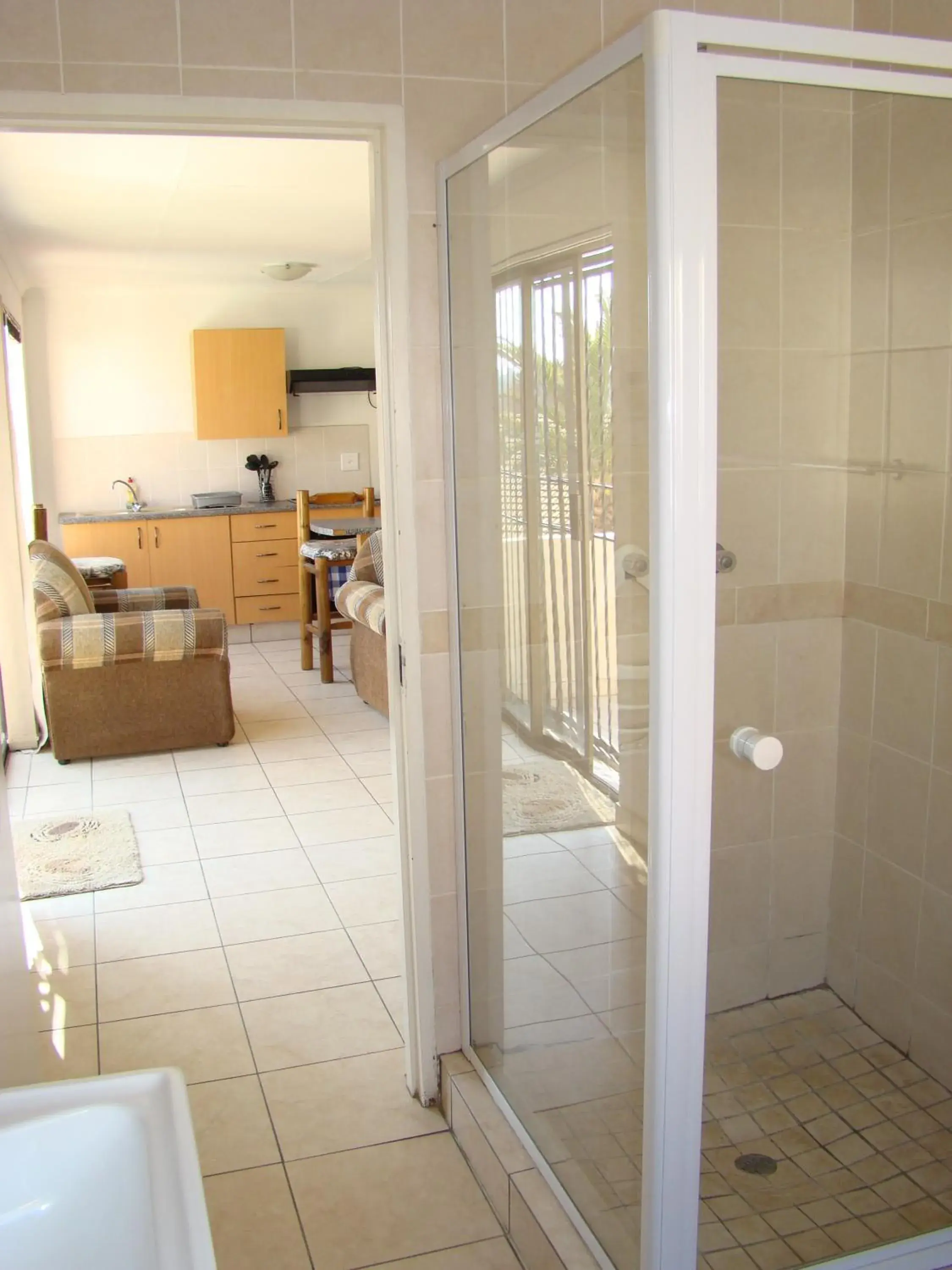 Two-Bedroom Cottage 2 - single occupancy in Louhallas Accommodation Two-Bedroom Cottage 2 - single occupancy in Louhallas Accommodation