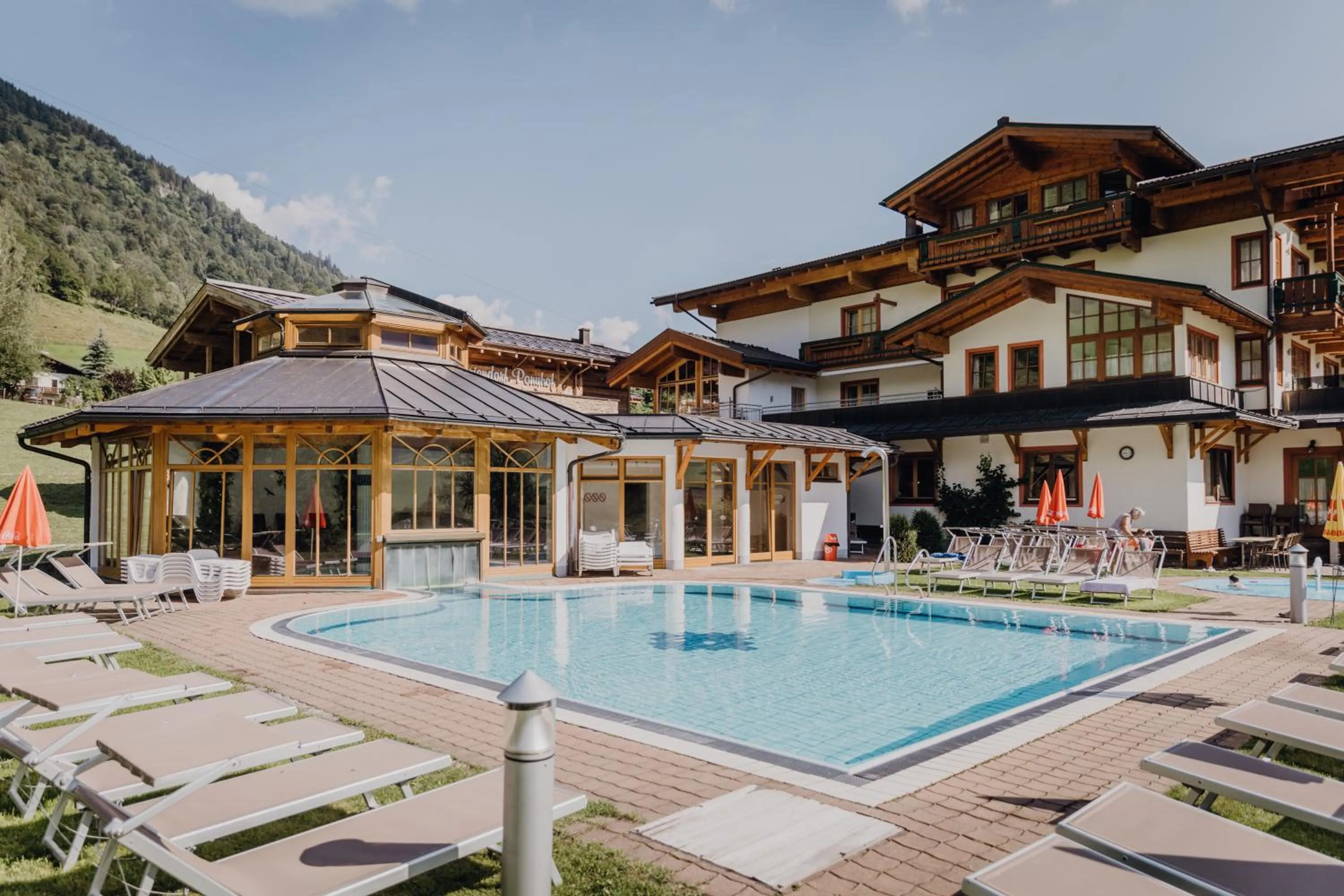 Swimming pool in Feriendorf Ponyhof