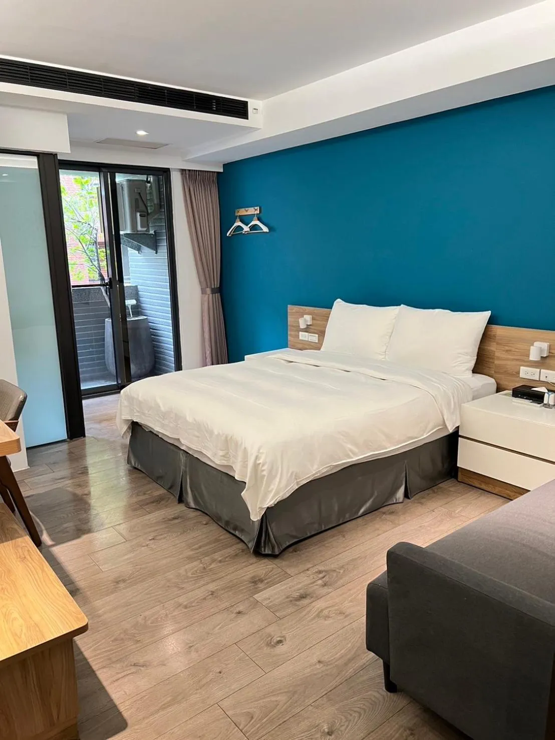 Bed in Greenight Hotel