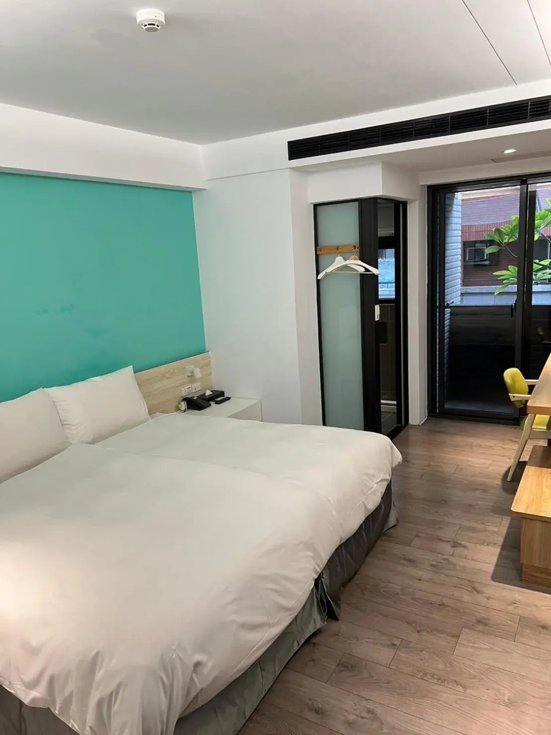 Deluxe Double Room with Balcony in Greenight Hotel Deluxe Double Room with Balcony in Greenight Hotel