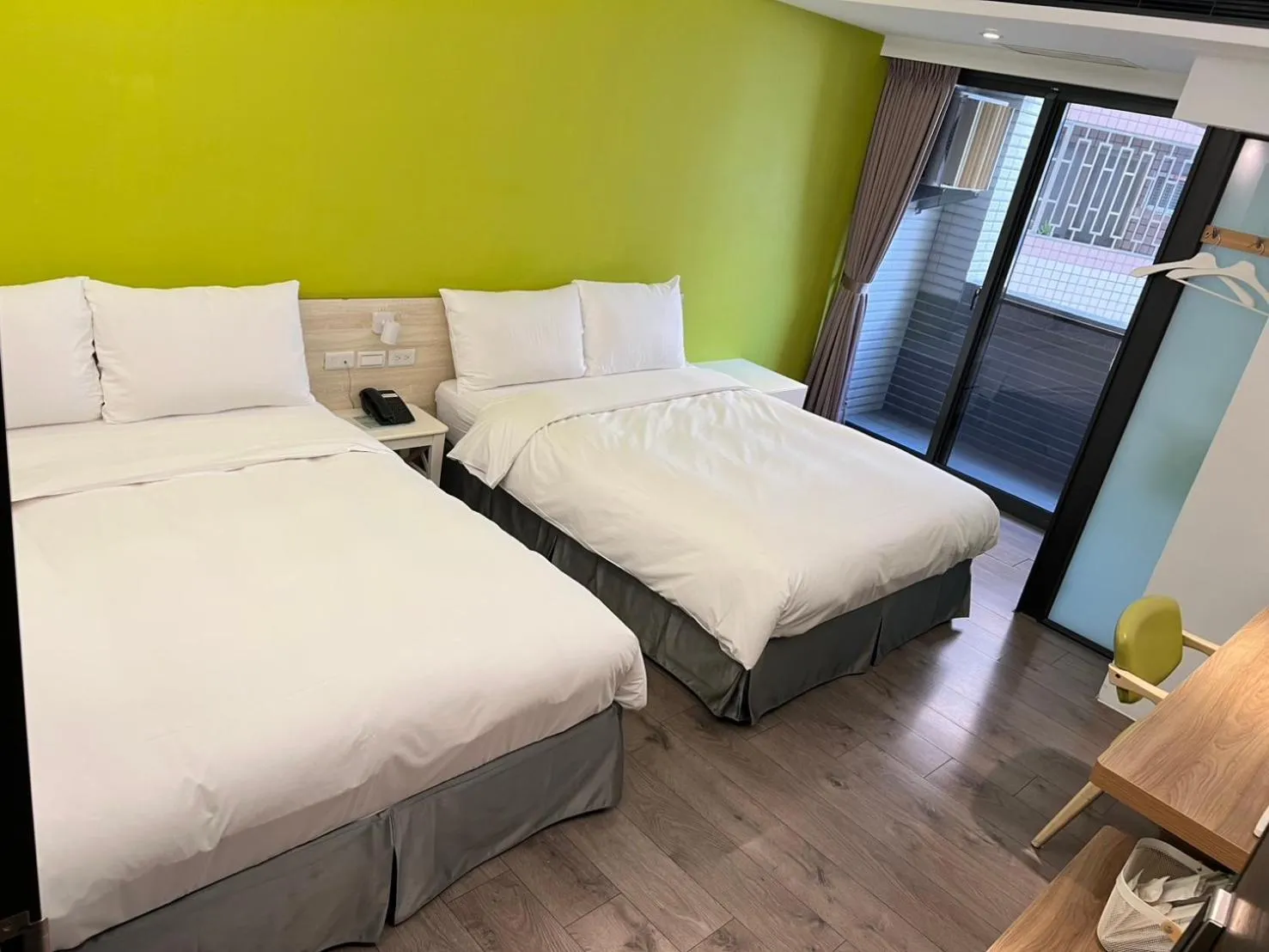 Bed in Greenight Hotel