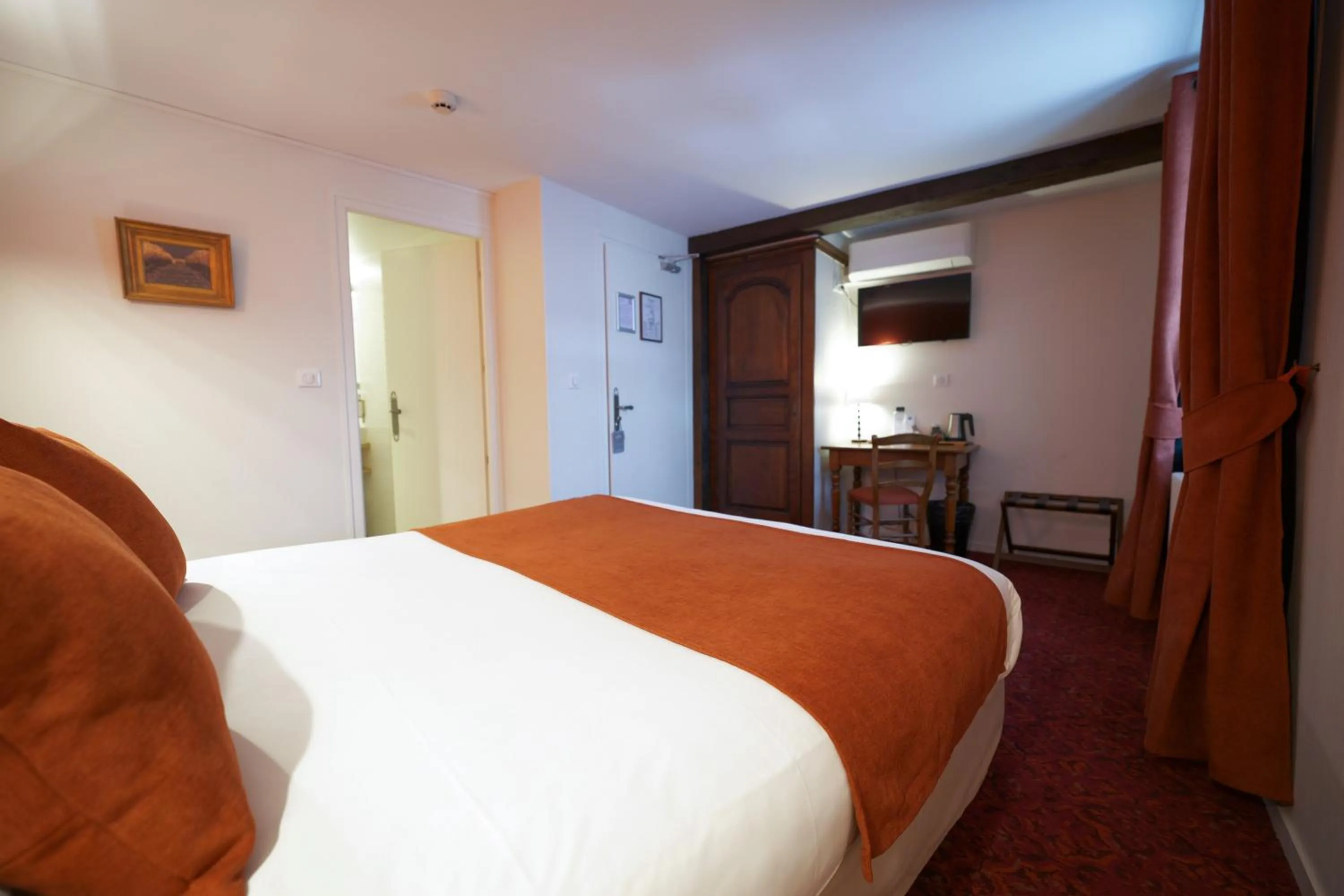 Bed in Hôtel Wilson - Teritoria