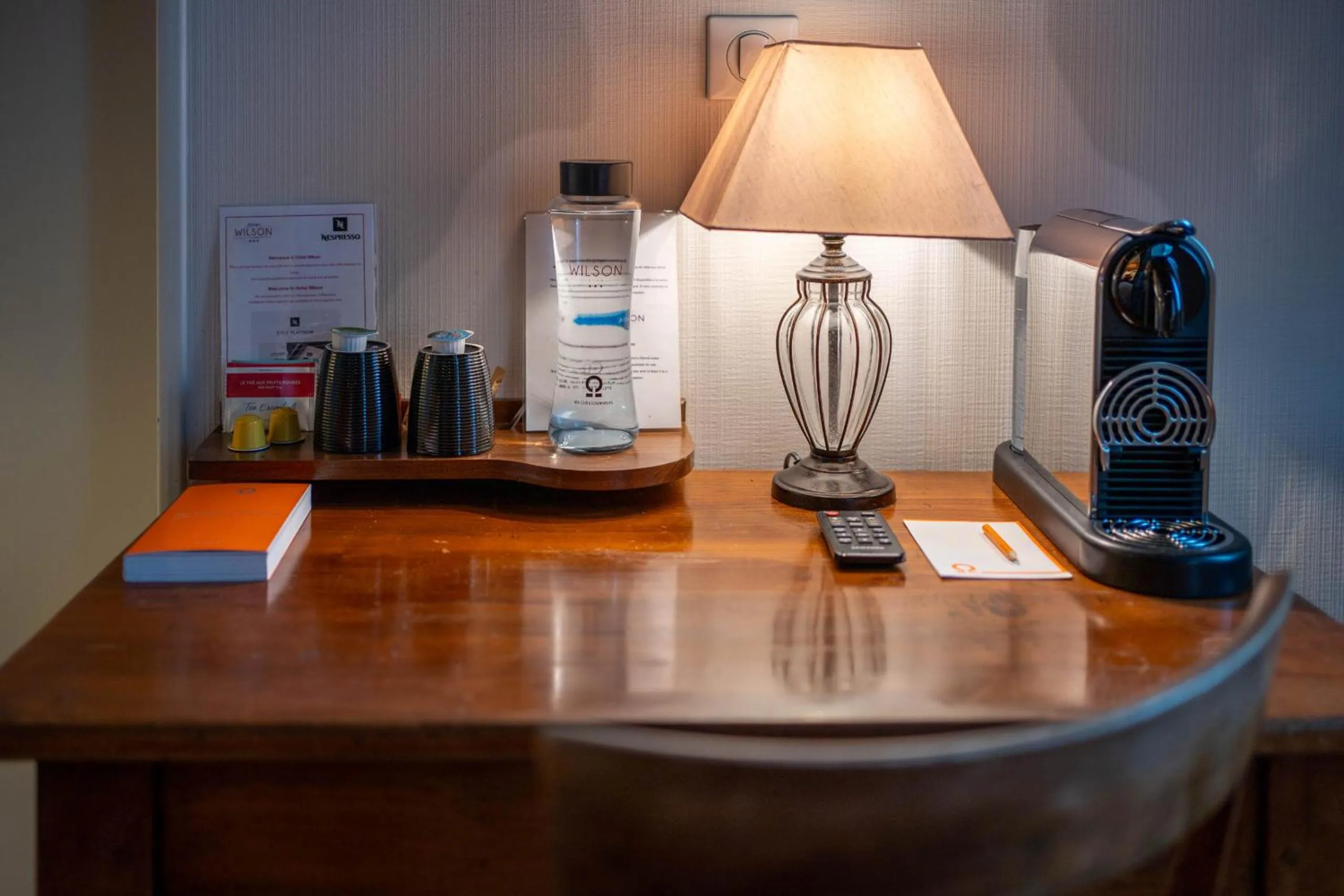 Coffee/tea facilities in Hôtel Wilson - Teritoria