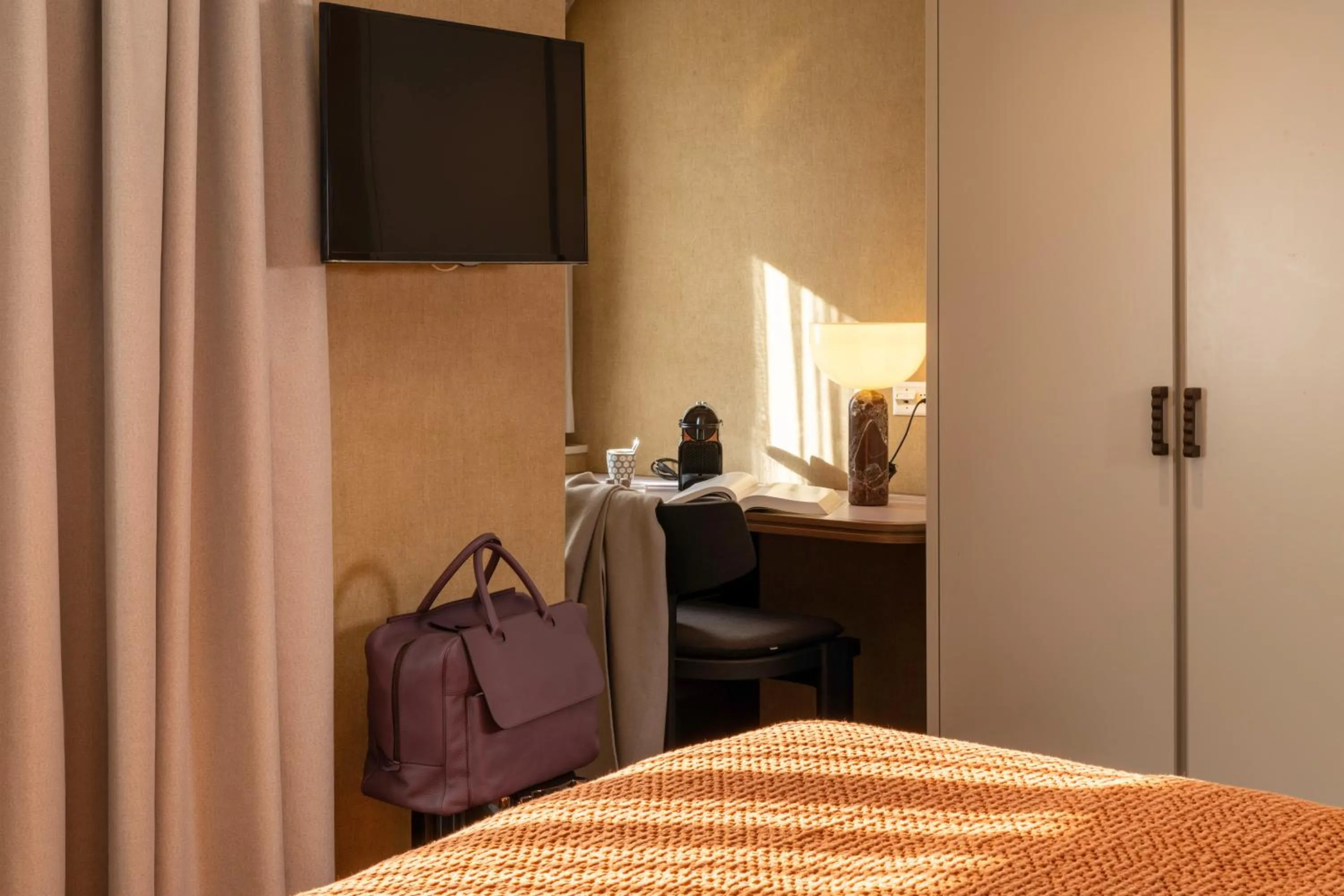 Bedroom, Bed in Hotel D - Basel - Fully Renovated 2025