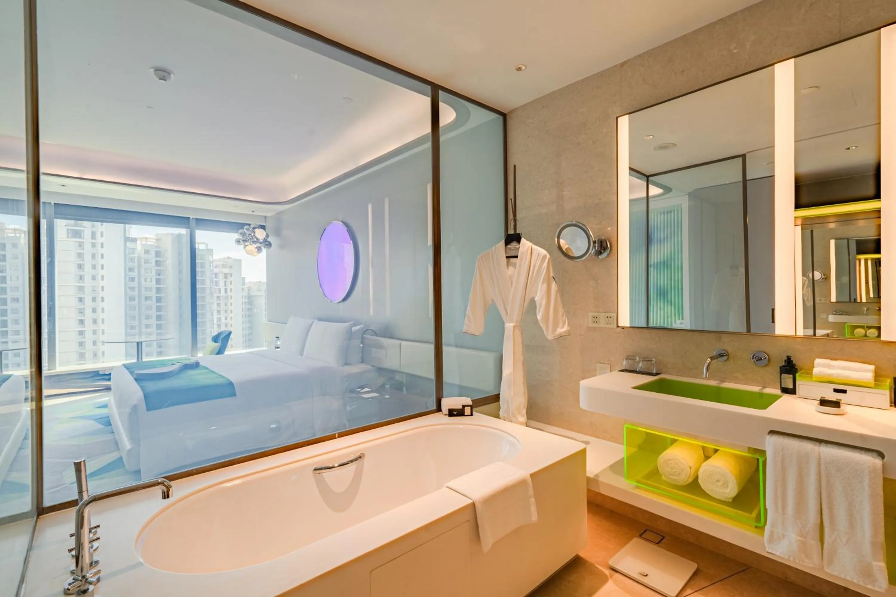 Bath in W Suzhou - Jinji Lake