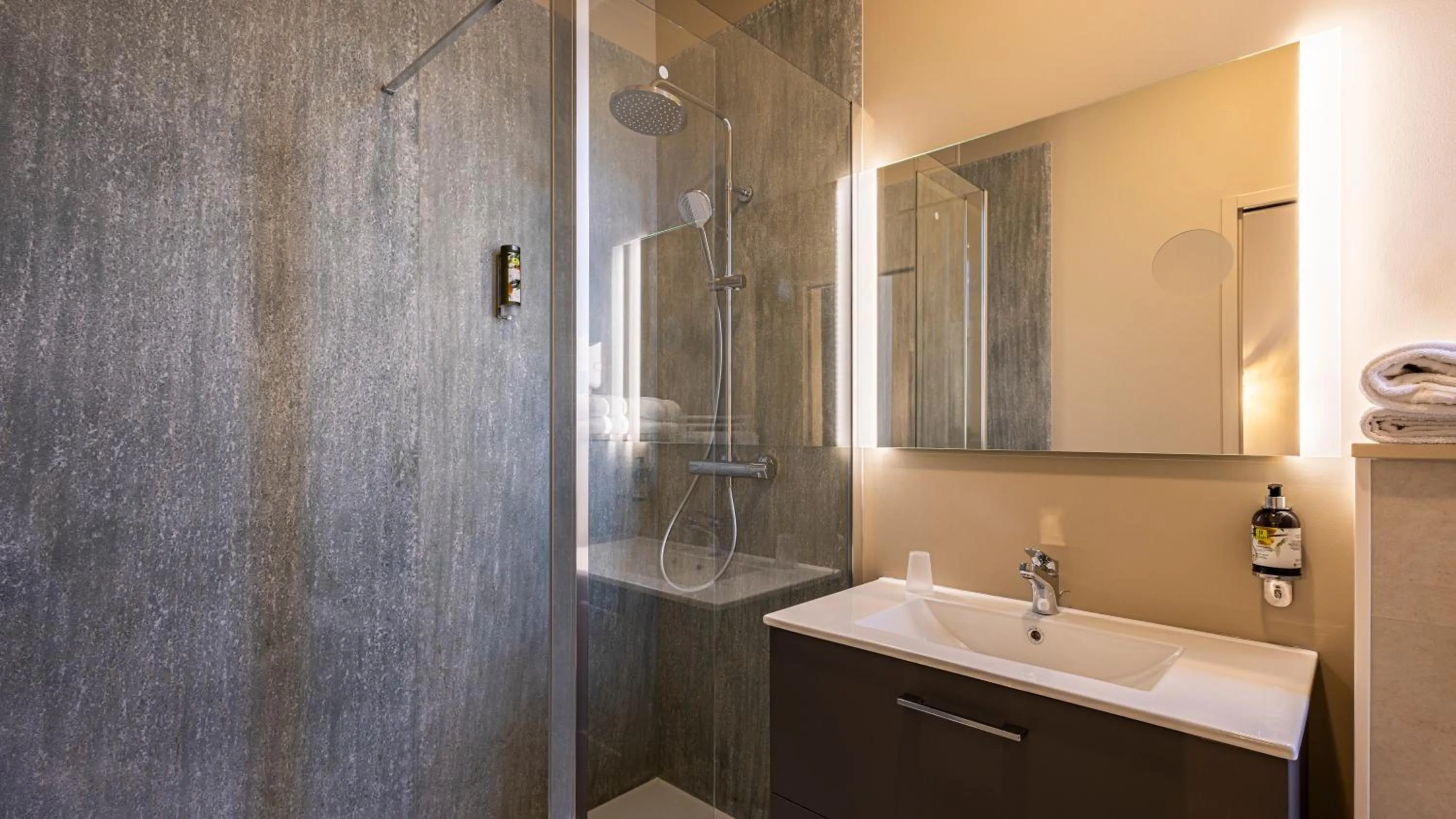 Logis Hostellerie Bressane