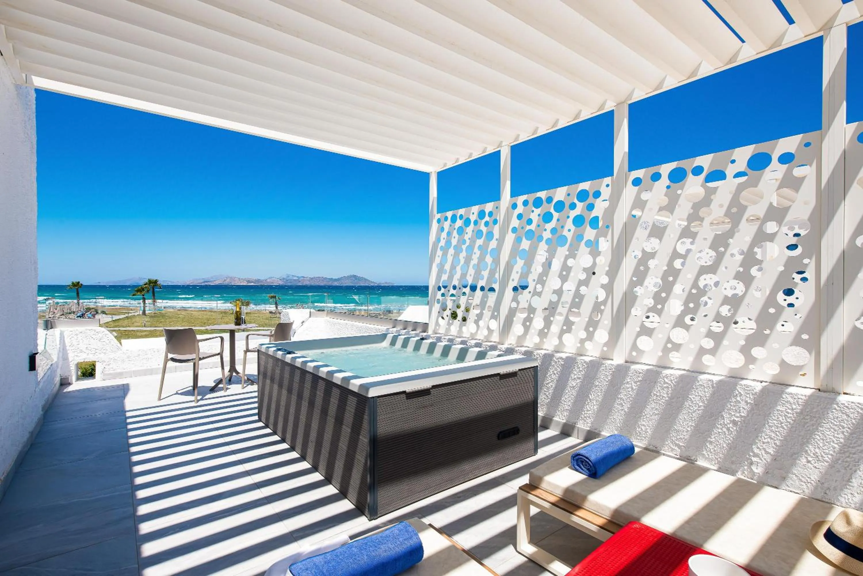 Balcony/Terrace in The Aeolos Beach Hotel