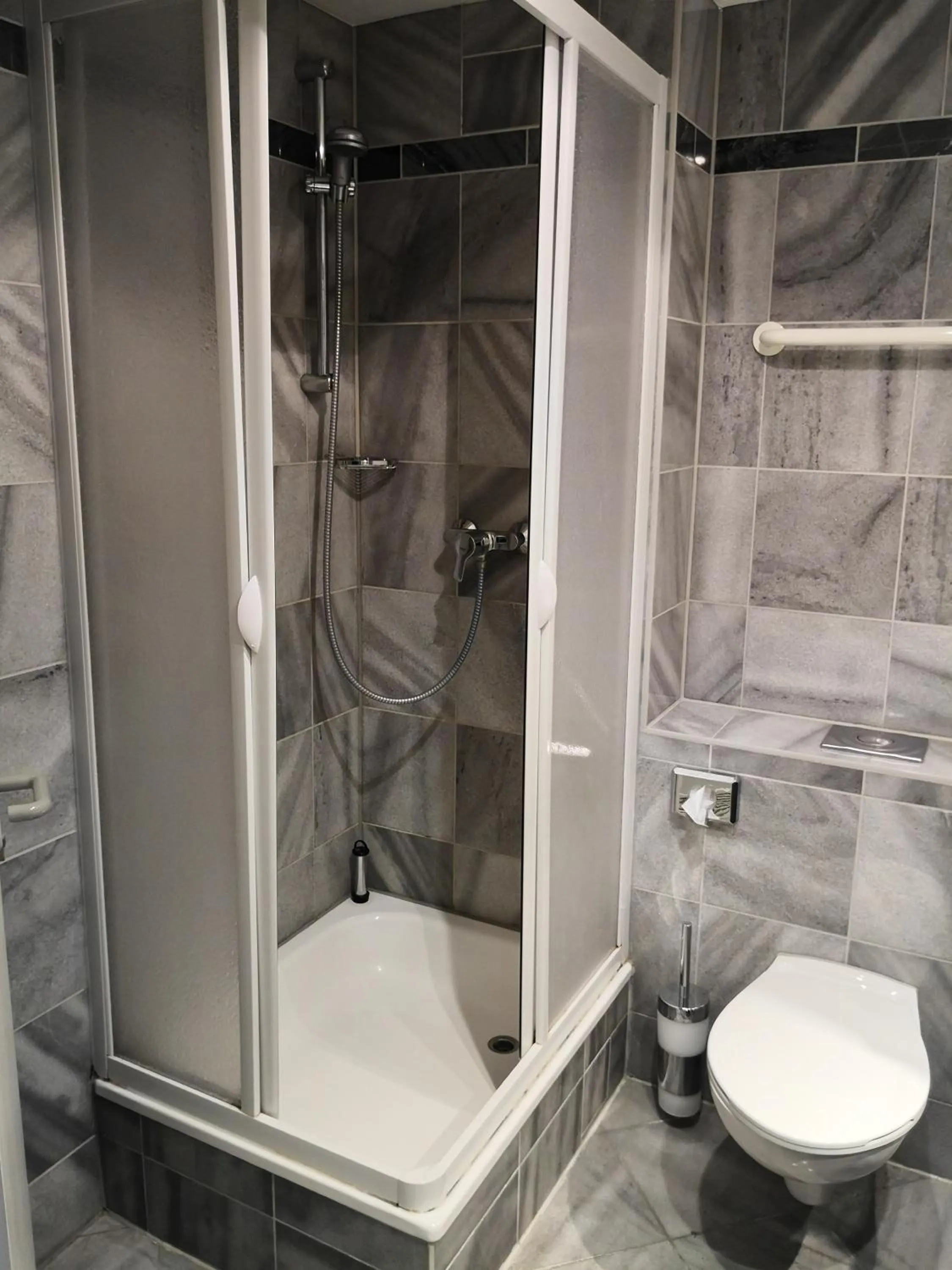 Shower in Seehotel Luisenhof